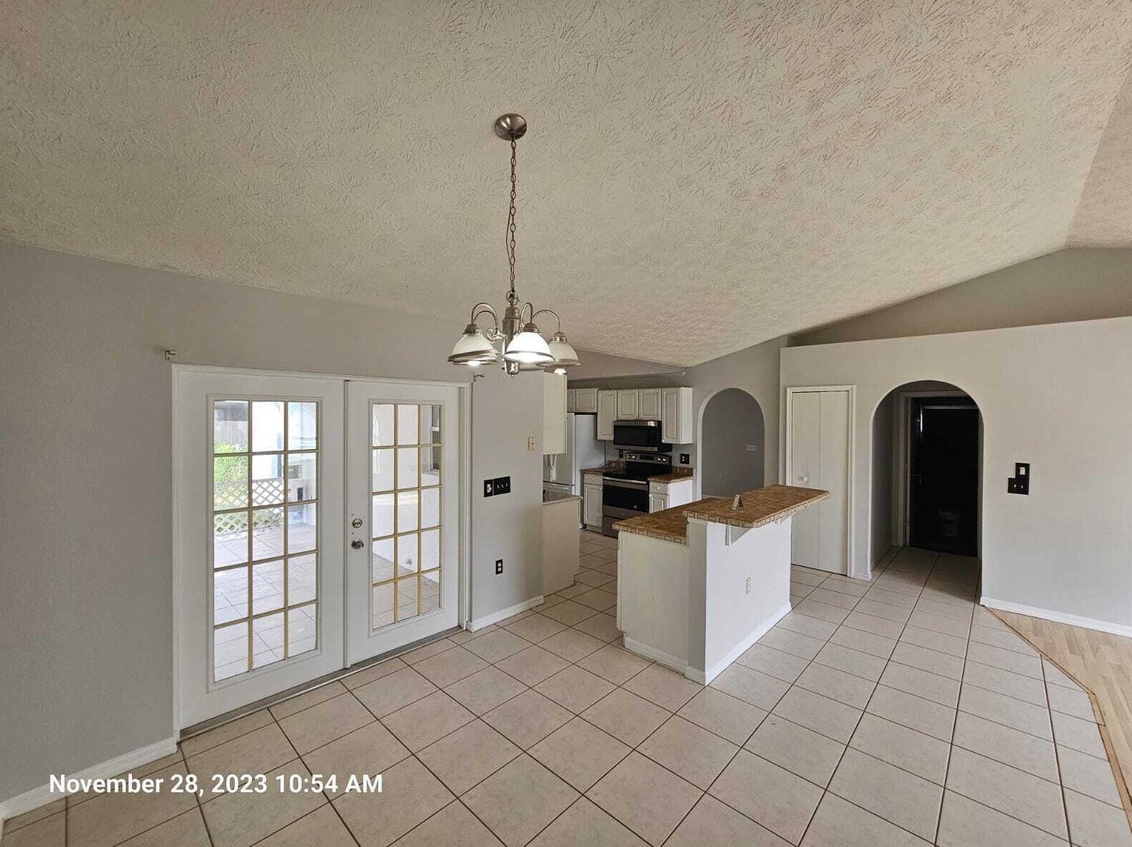 537 Se Cliff Rd, Fort Pierce, FL 34984