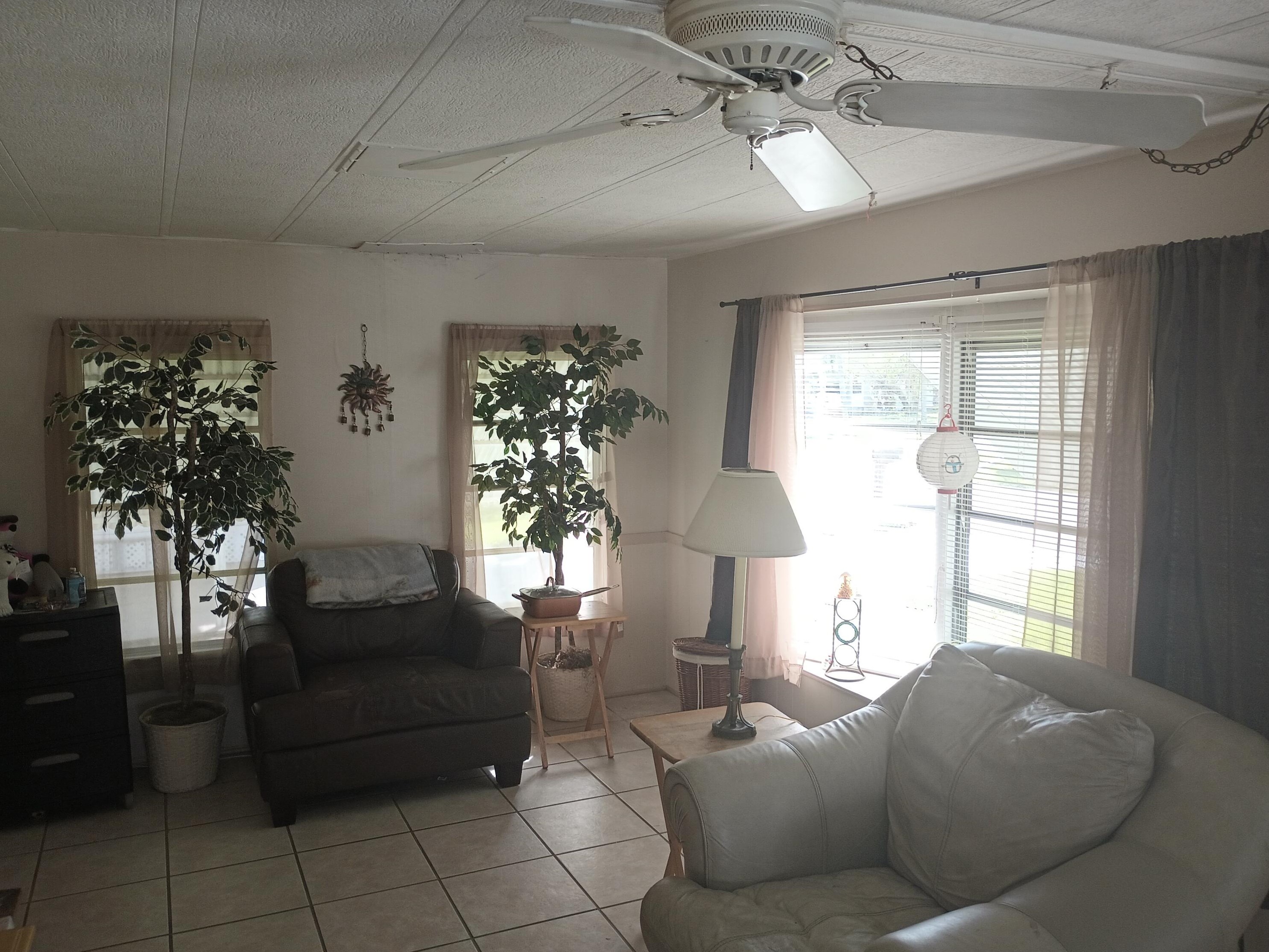 207 Camino Del Rio, Fort Pierce, FL 34952