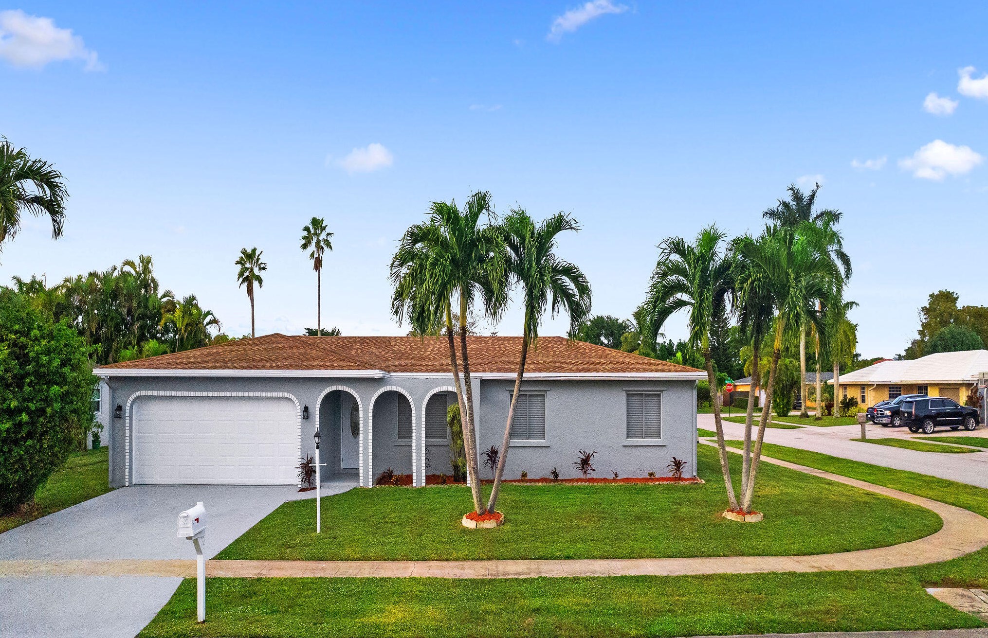 4509 Betelnut St, Boca Raton, FL 33428-4129