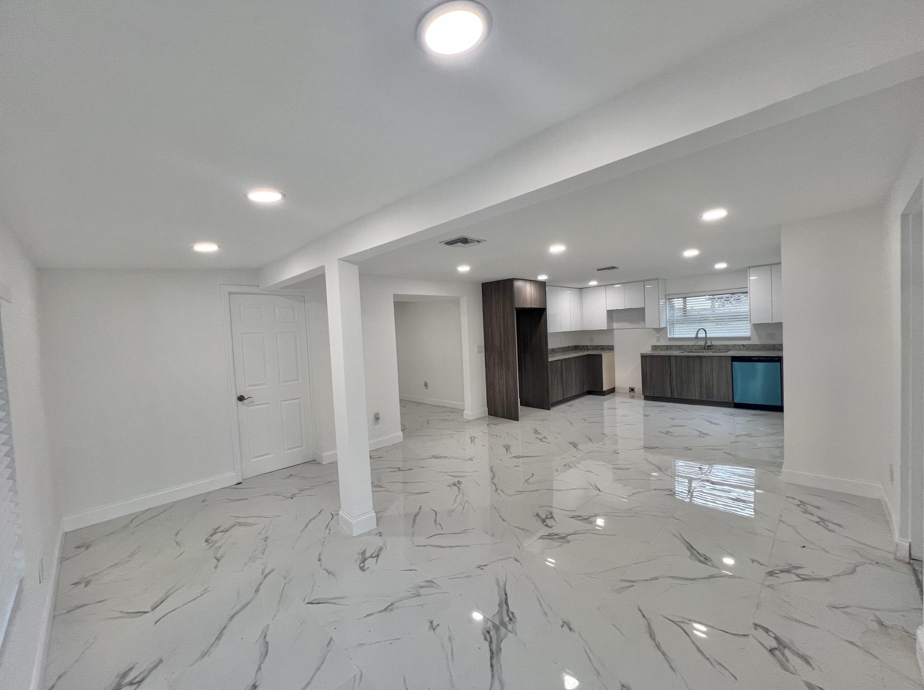 7705 21st Ave, Miami FL  33147-5618 exterior