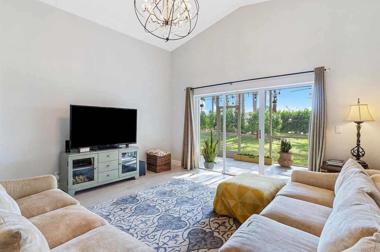 7680 Ardwick Dr, Lake Worth FL exterior