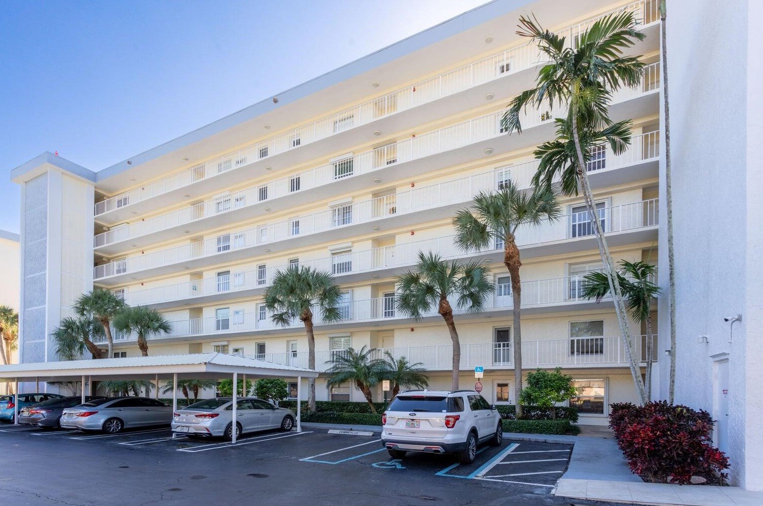 1 Harbourside Dr #4704, Delray Beach, FL 33483