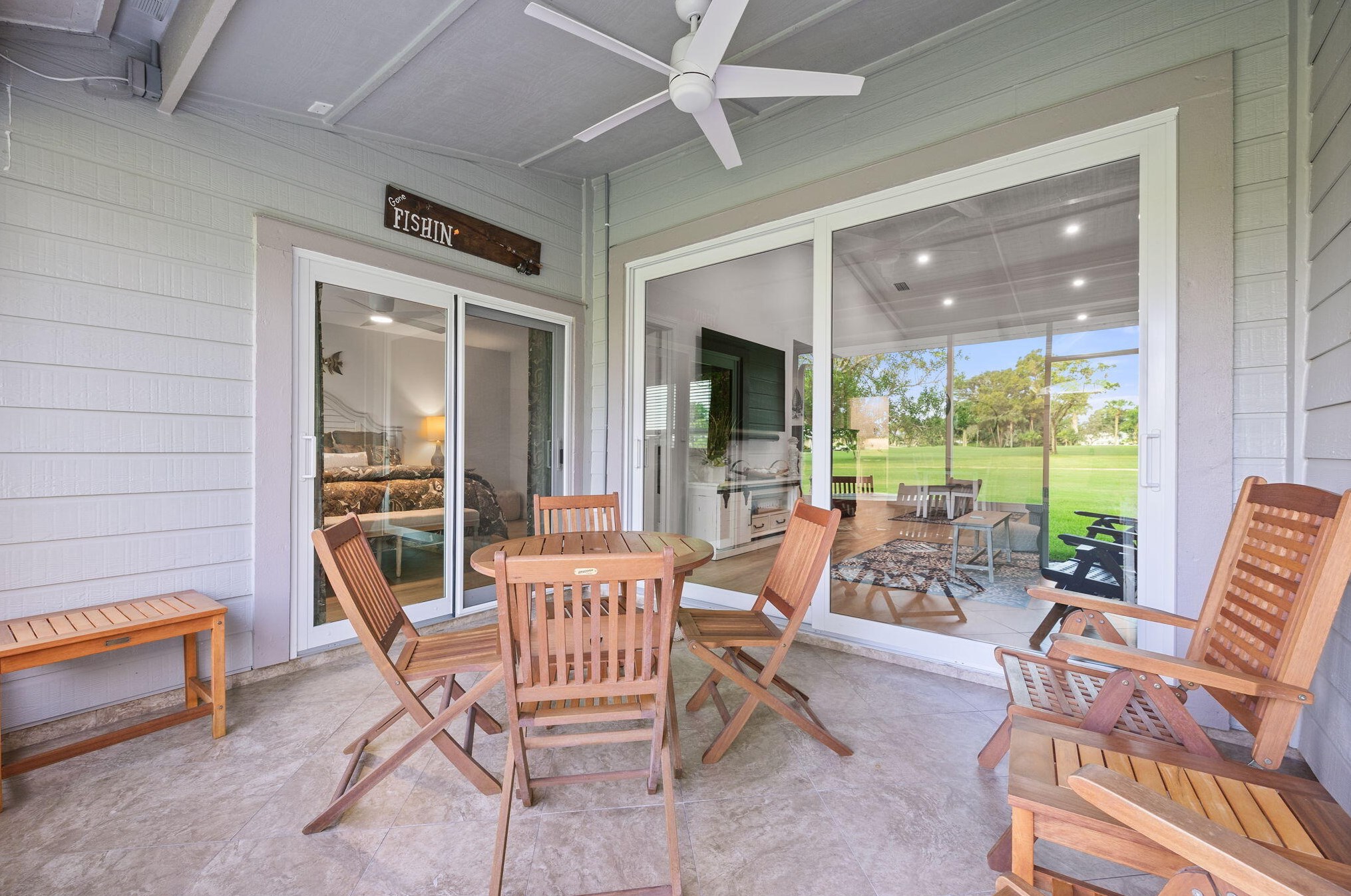 8949 Riverfront Ter, Jupiter FL  33469-1827 exterior