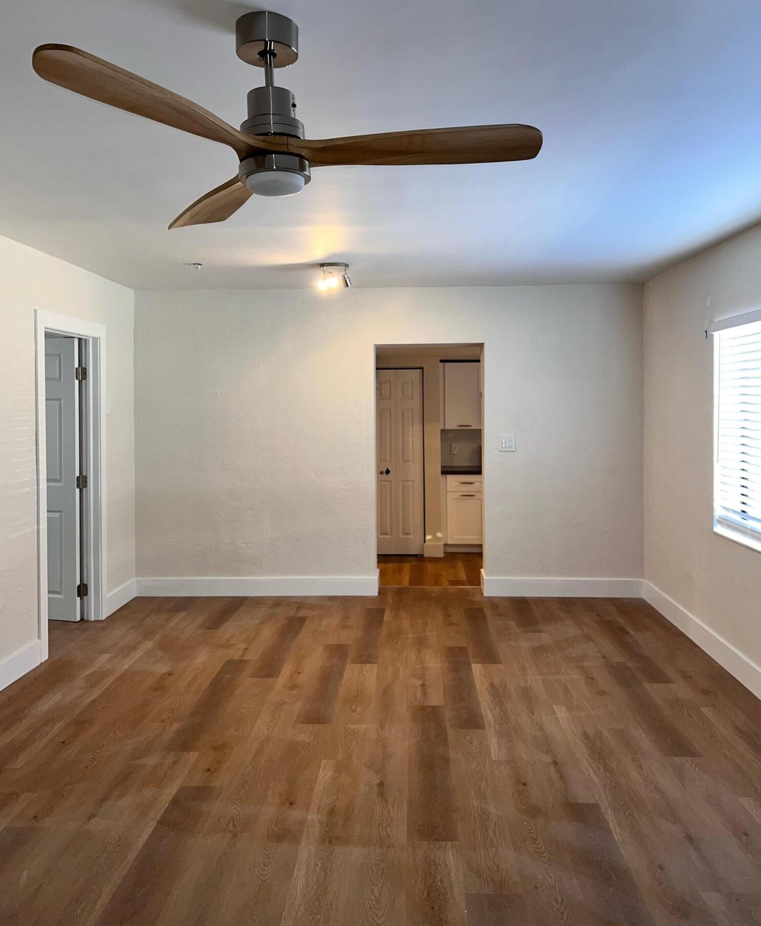 6420 Sw 20th St, Hollywood, FL 33023