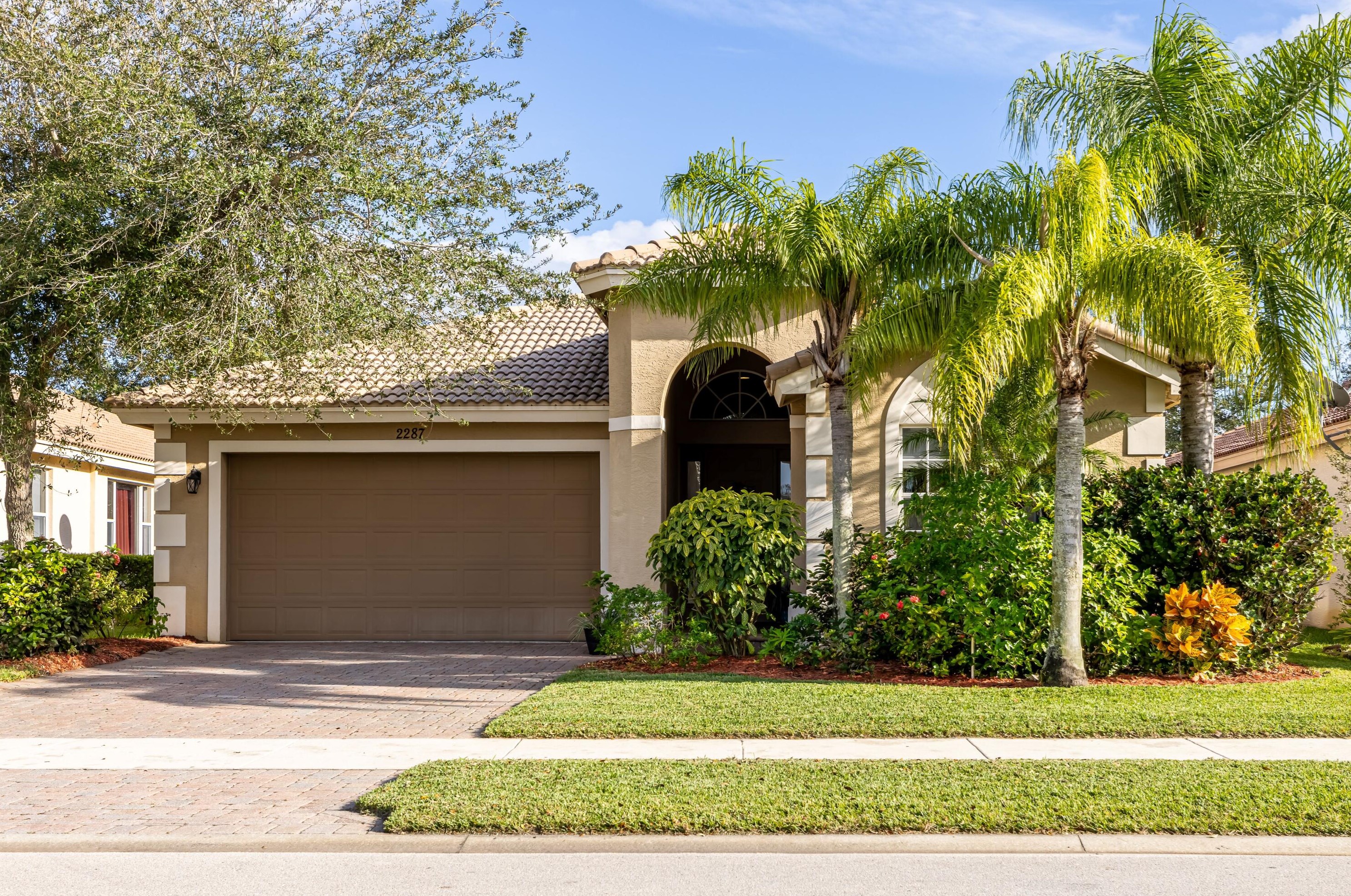 2287 Sw Newport Isles Blvd, Fort Pierce, FL 34953