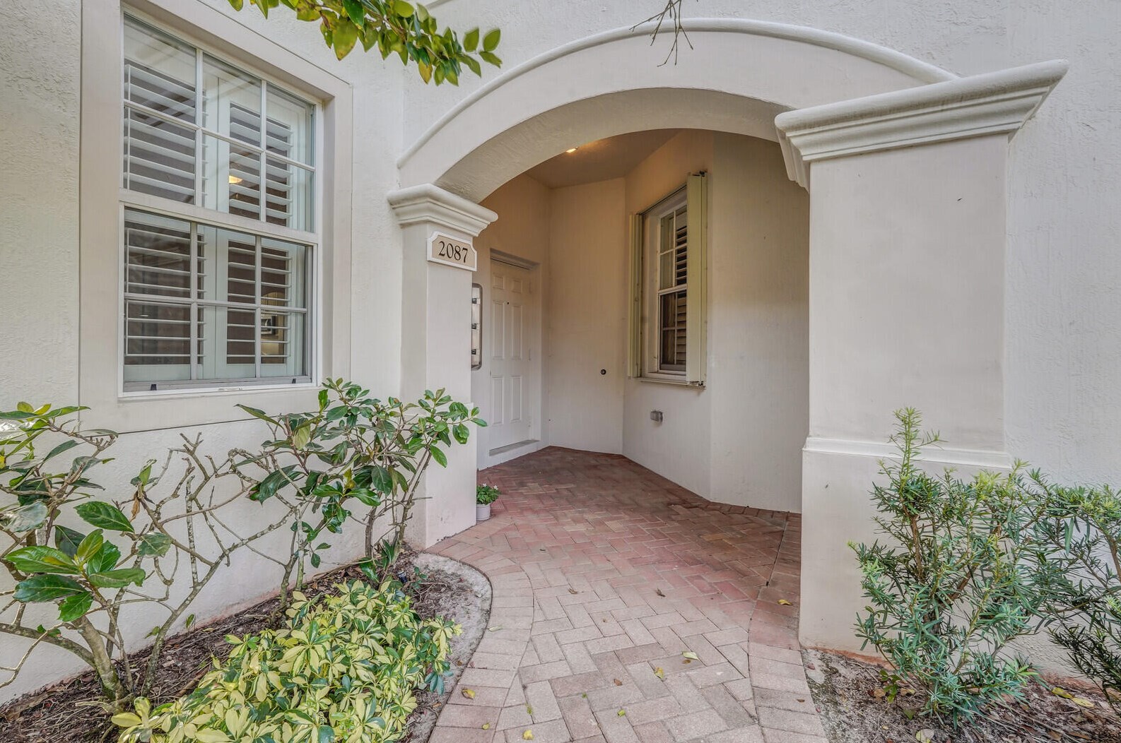 2087 Wingate Bnd, West Palm Beach, FL 33414