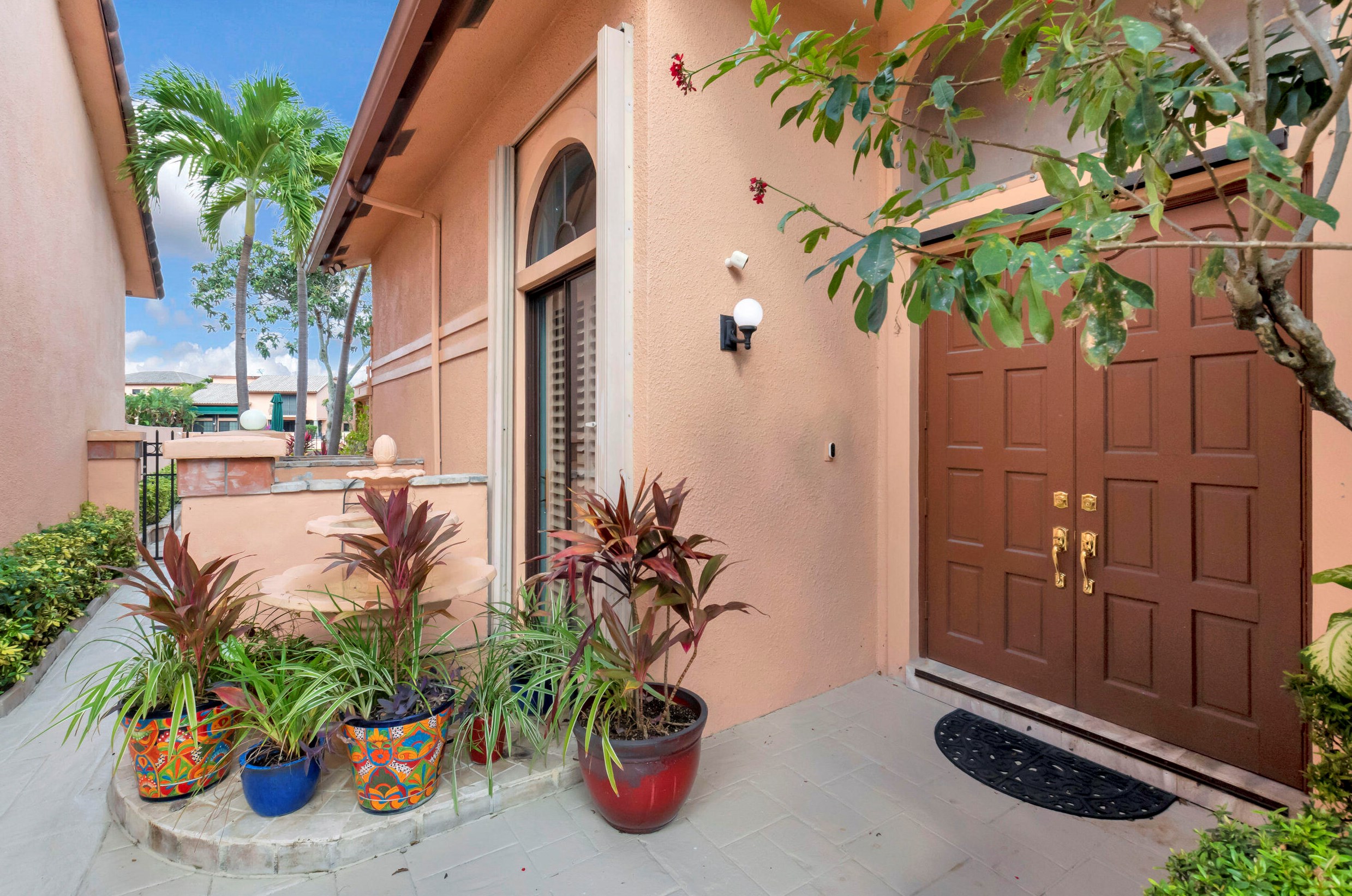 6395 Via Rosa, Boca Raton, FL 33433-6485