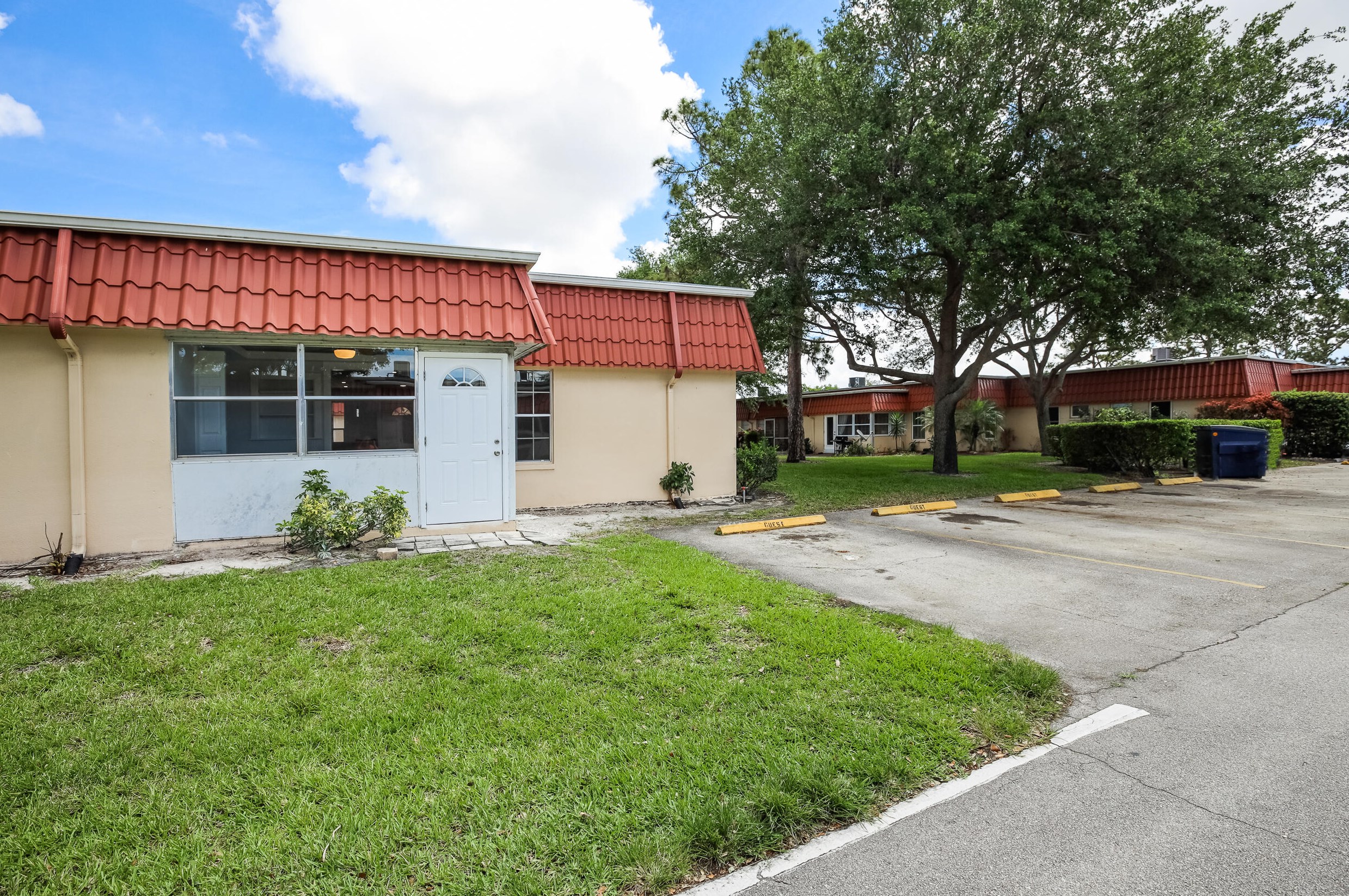 714 Nantucket Cir #b, Lake Worth, FL
