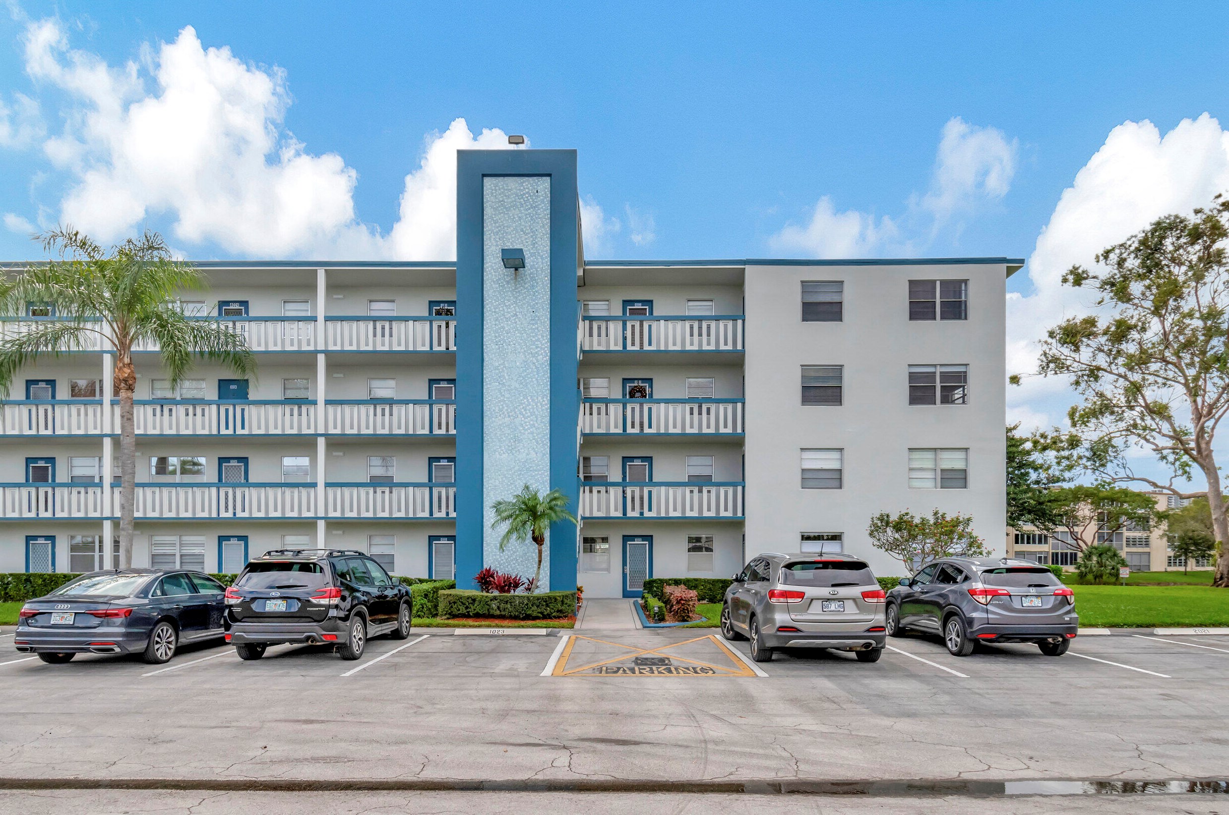 3021 Lincoln B, Boca Raton, FL 33434-4614