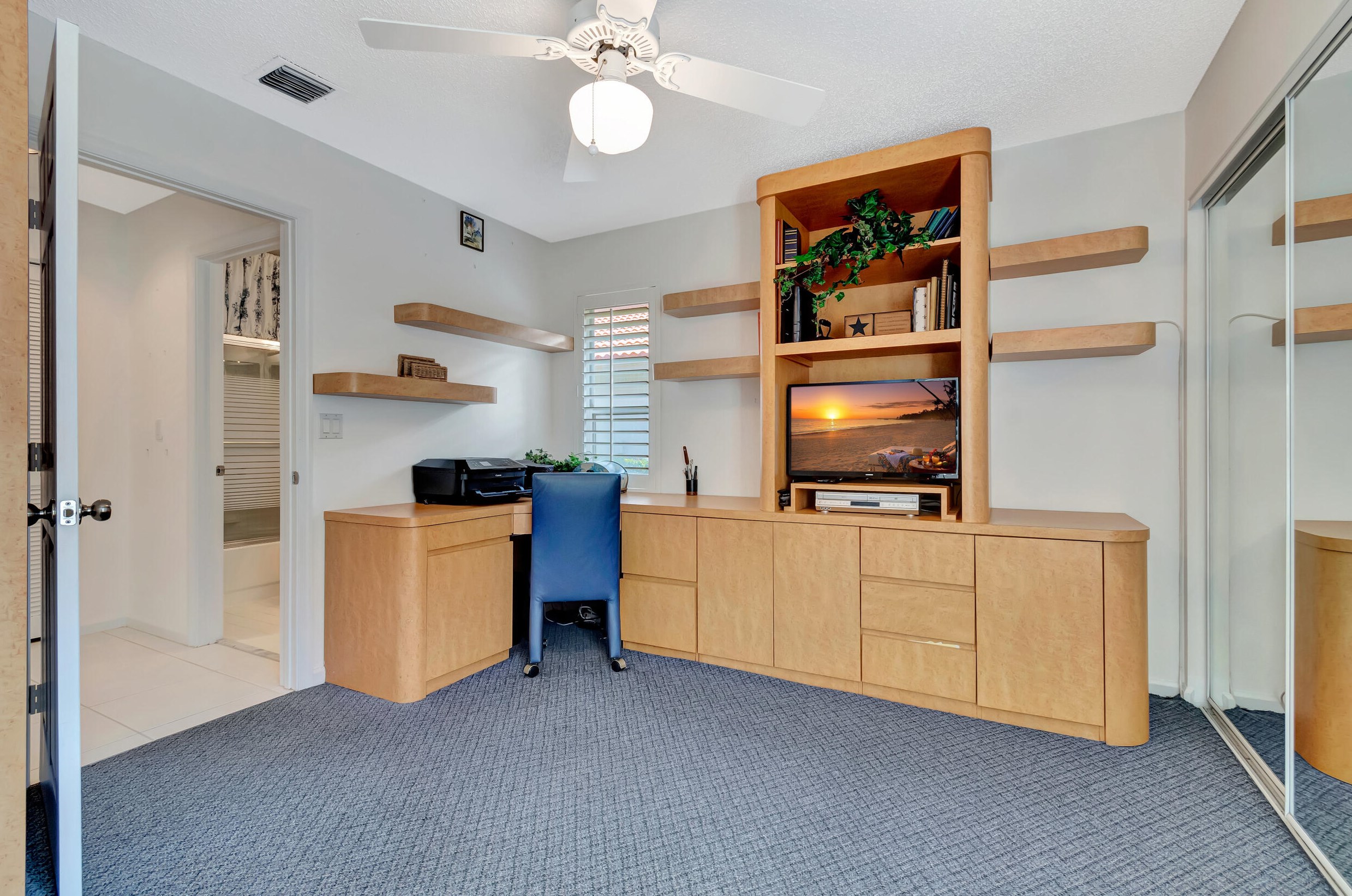 7597 Is Breeze Ter, Boynton Beach FL 33437-5405 exterior