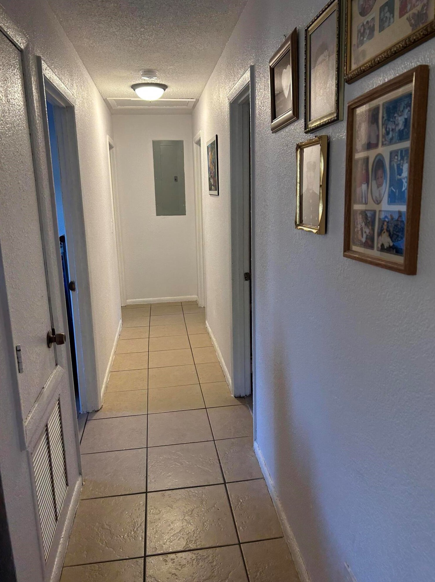 4075 45th Ln, Vero Beach FL  32967-6310 exterior