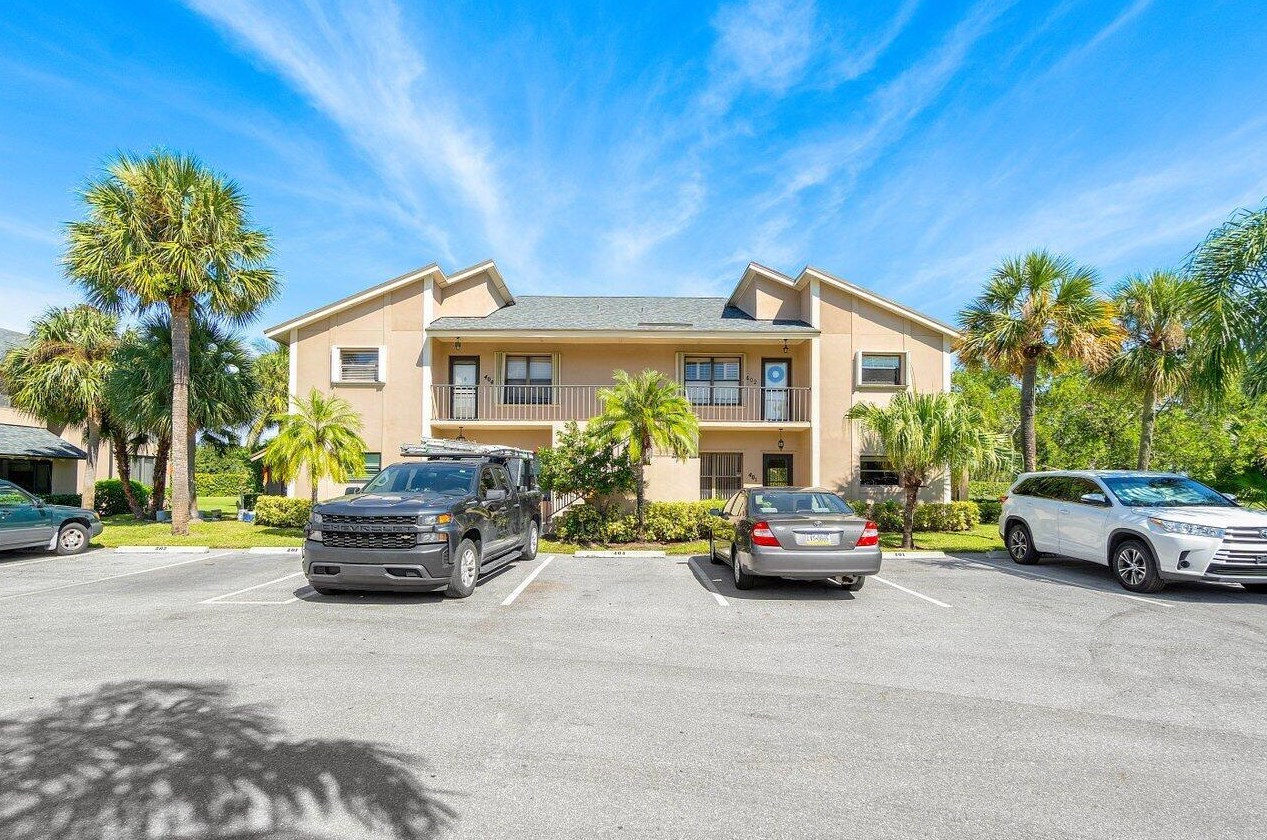 401 Clubhouse Cir #401a, Jupiter, FL 33477