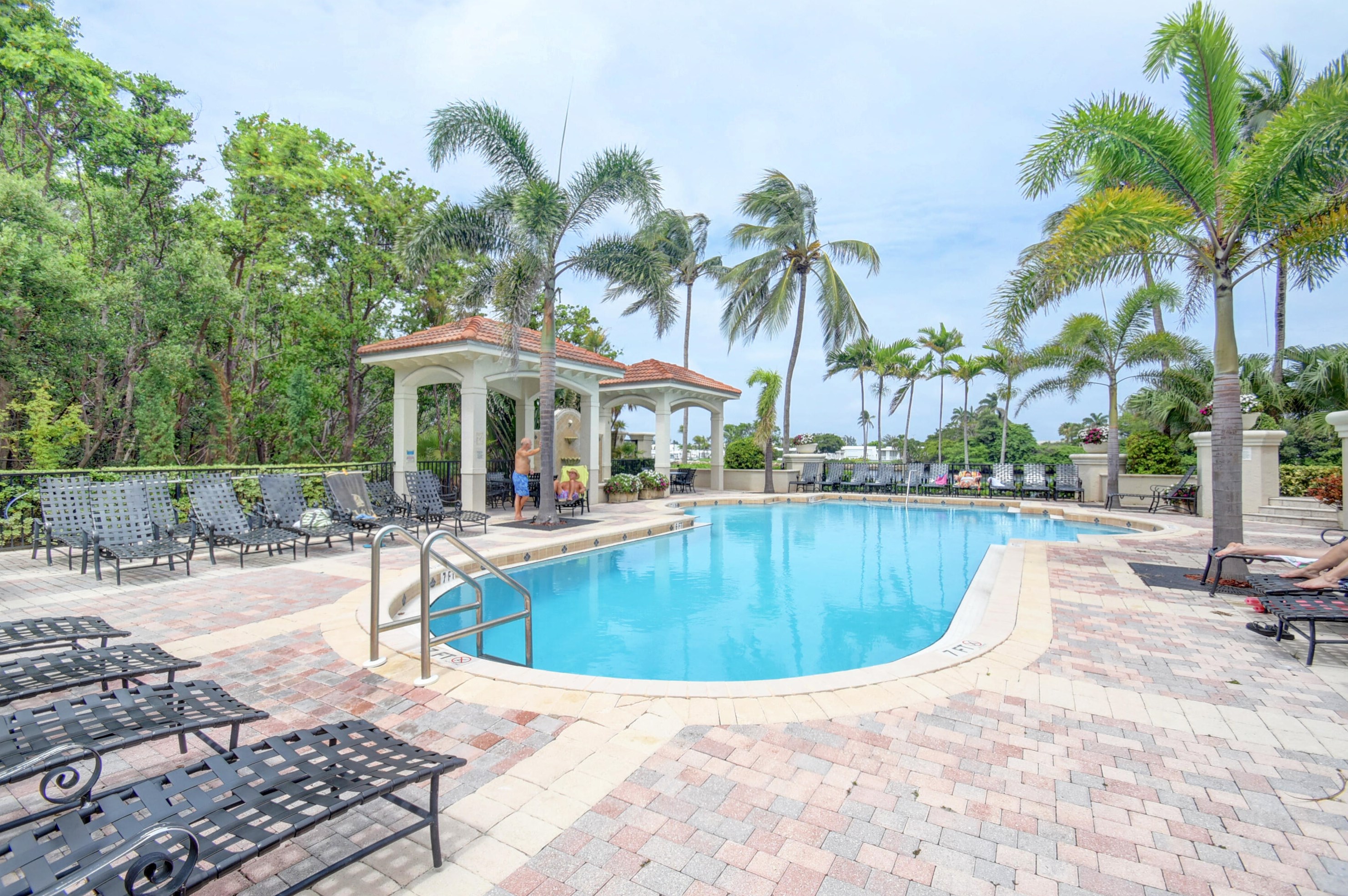 2306 Tuscany Way, Boynton Beach FL  33435-7808 exterior