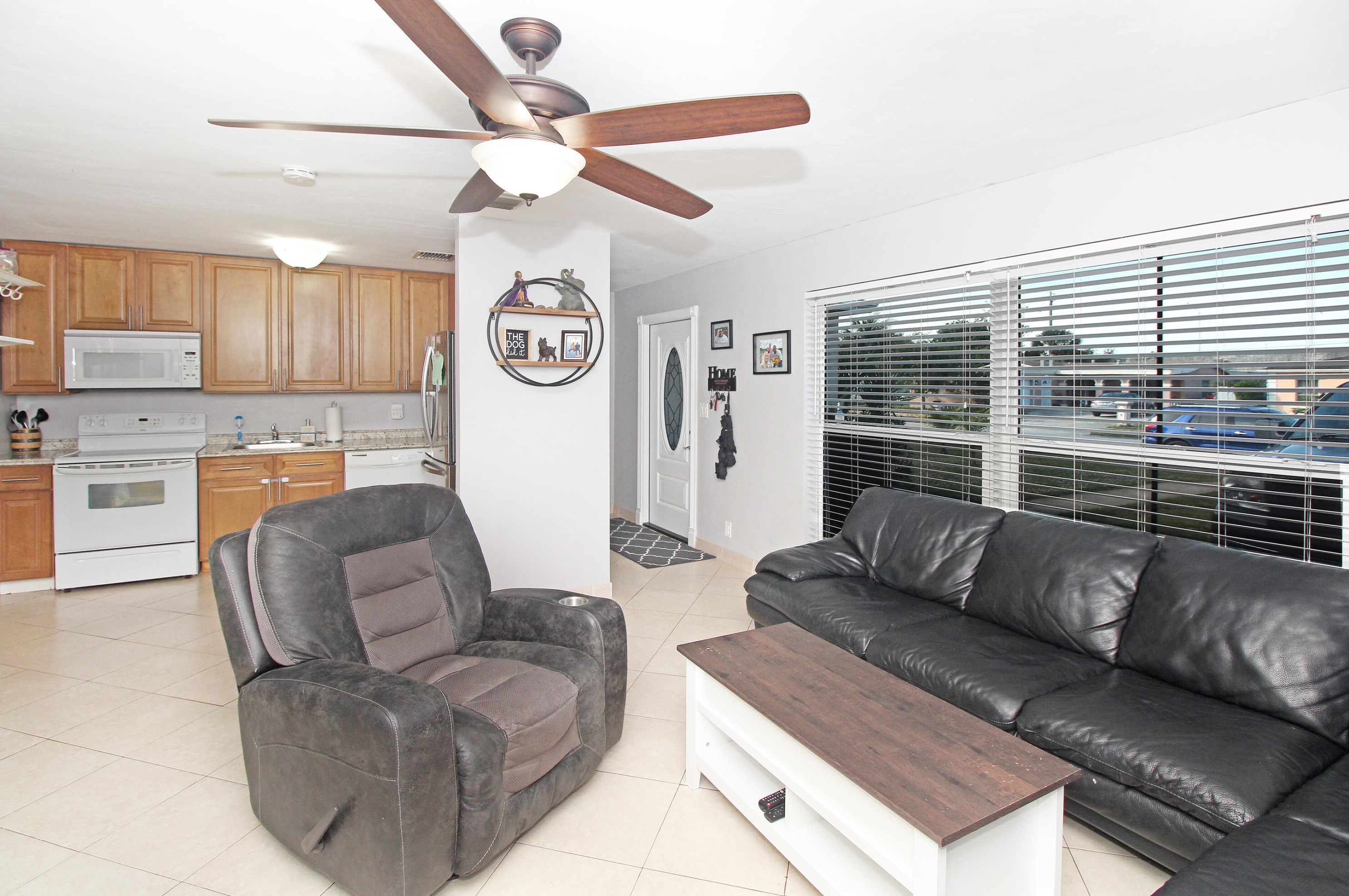 1322 Tropical Dr, Lake Worth FL 33460-5345 exterior