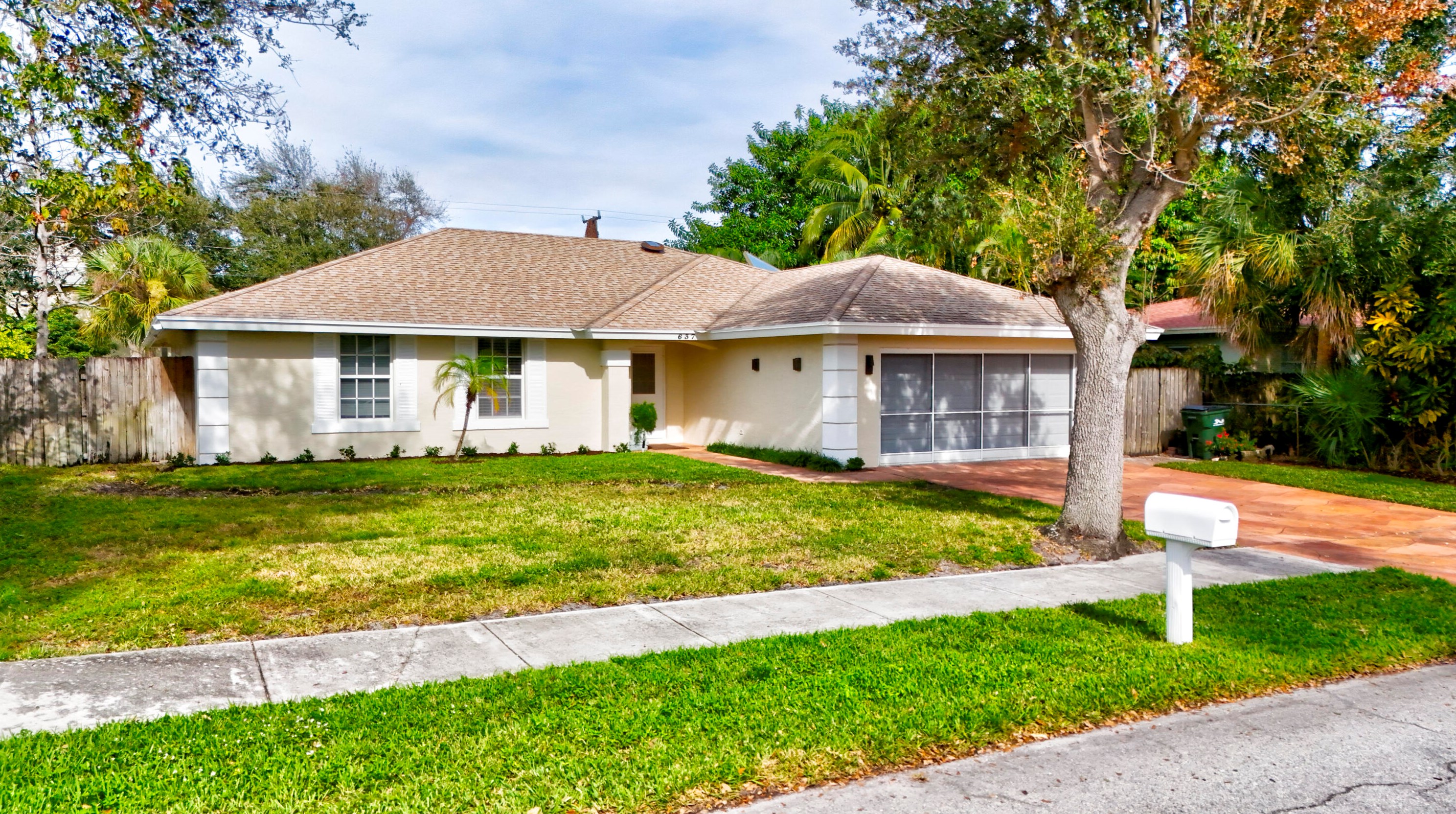 637 Allen Ave, Delray Beach, FL 33483