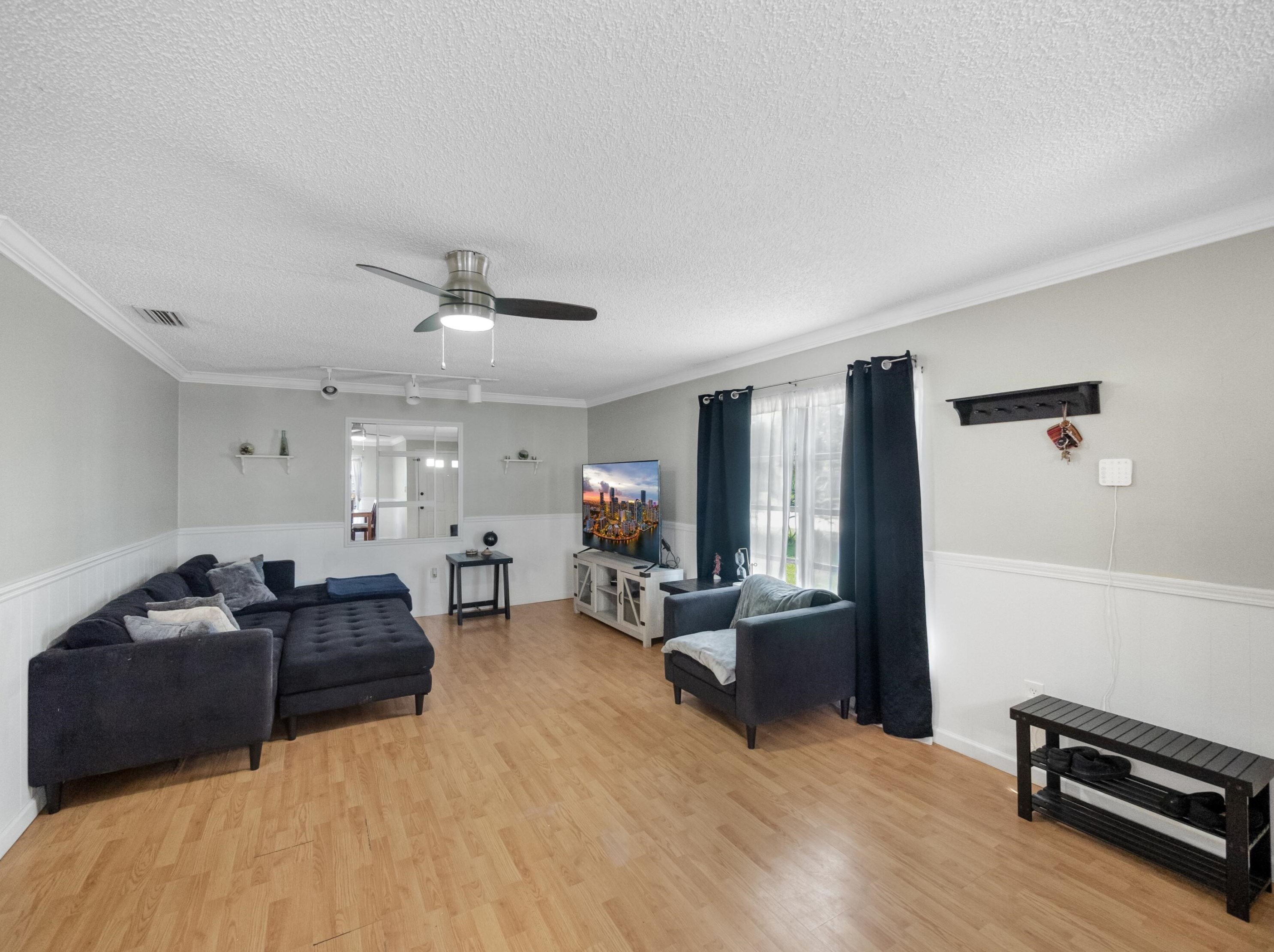 1246 16th Ave, Vero Beach, FL 32962