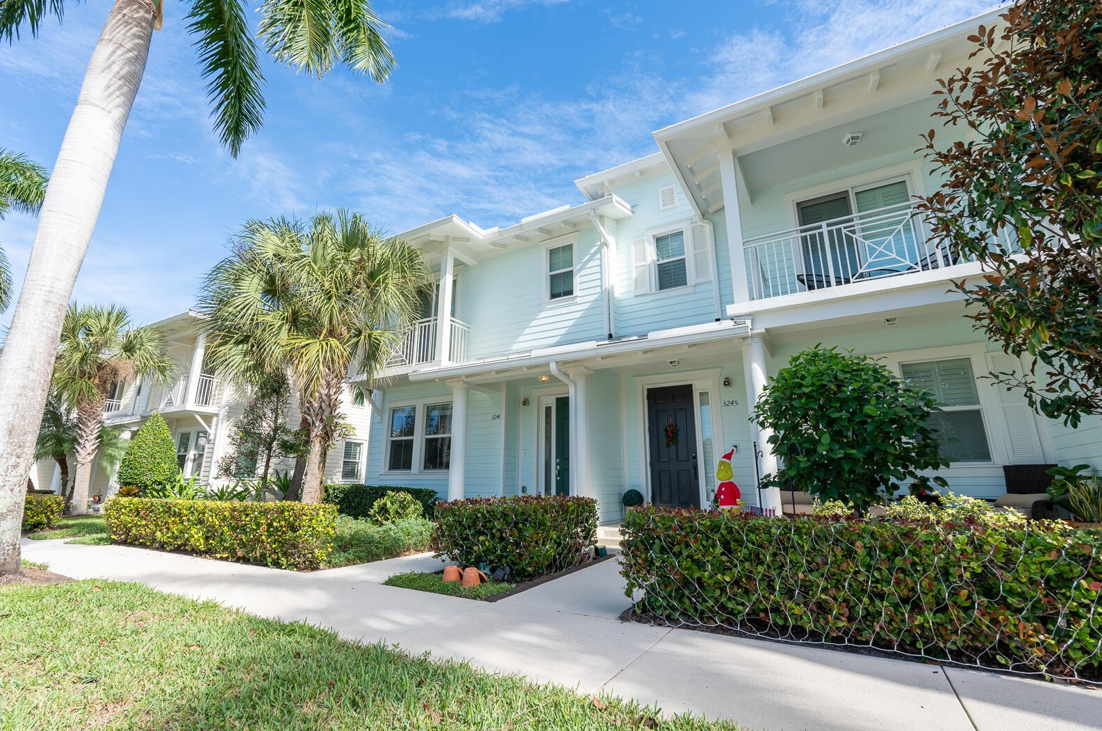 3241 Hemingway Dr, Jupiter, FL 33458