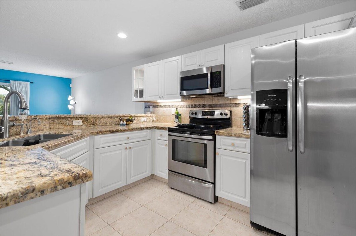 137 Fox Meadow Run, Jupiter, FL 33458