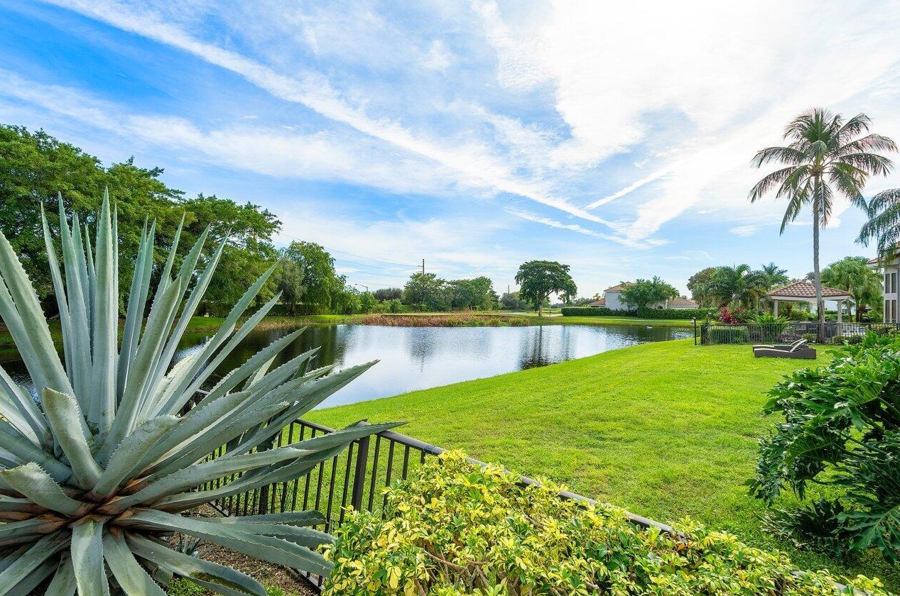 5143 Suffolk Dr, Boca Raton, FL 33496-1641