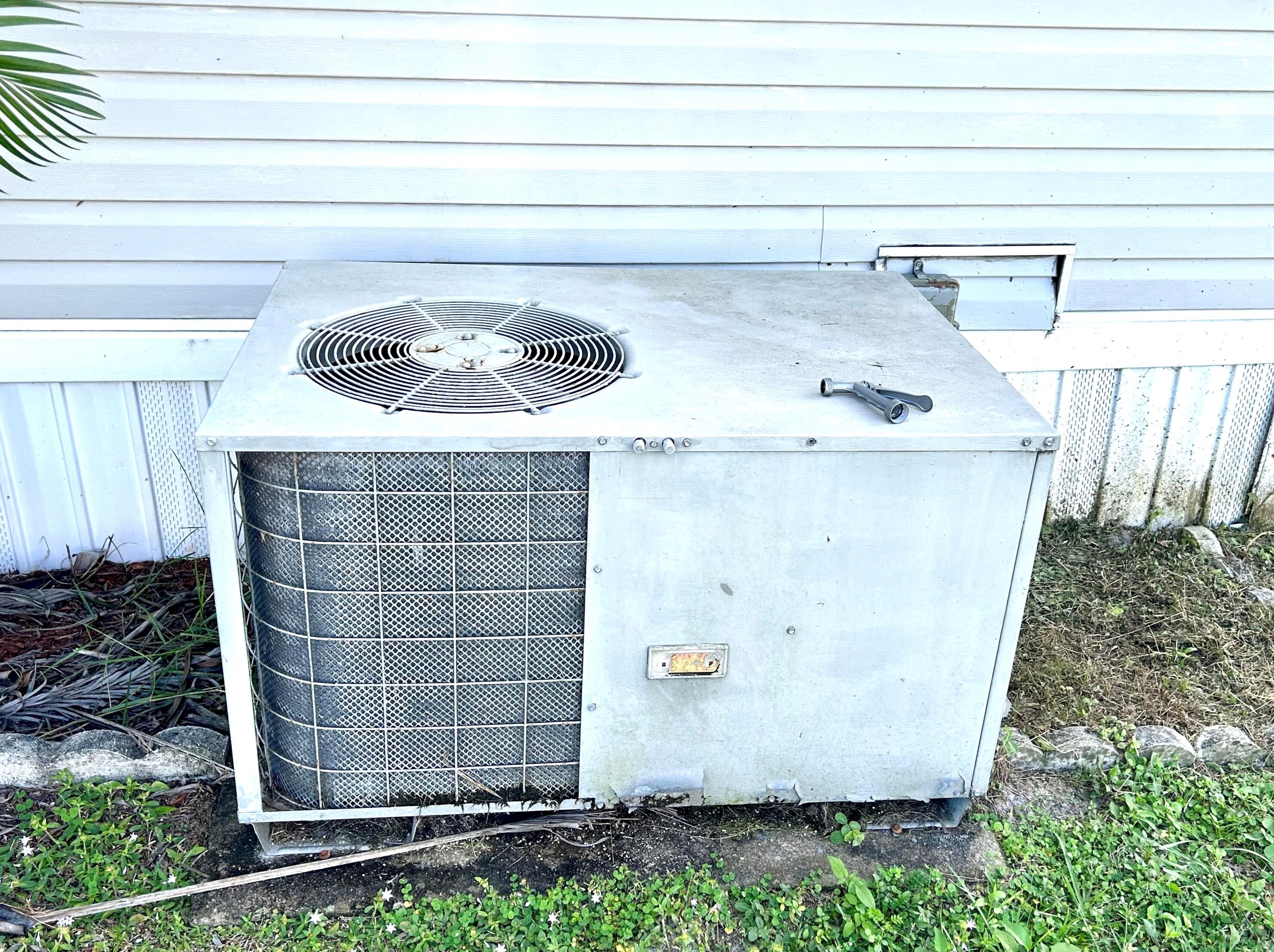 10008 Granada Bay, Boynton Beach FL  33436-2222 exterior