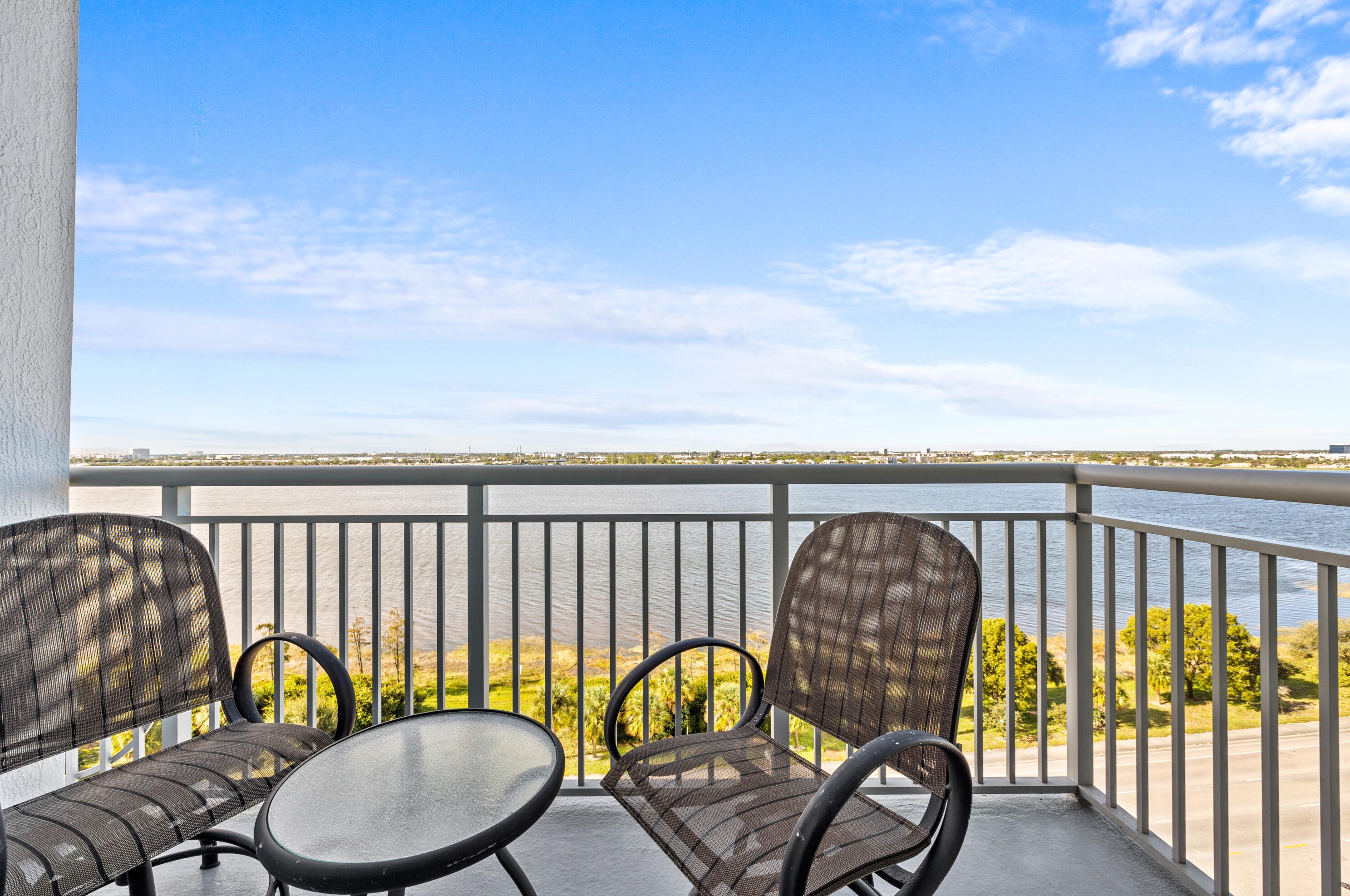 300 S Australian Ave Apt 808, West Palm Beach, FL 33401
