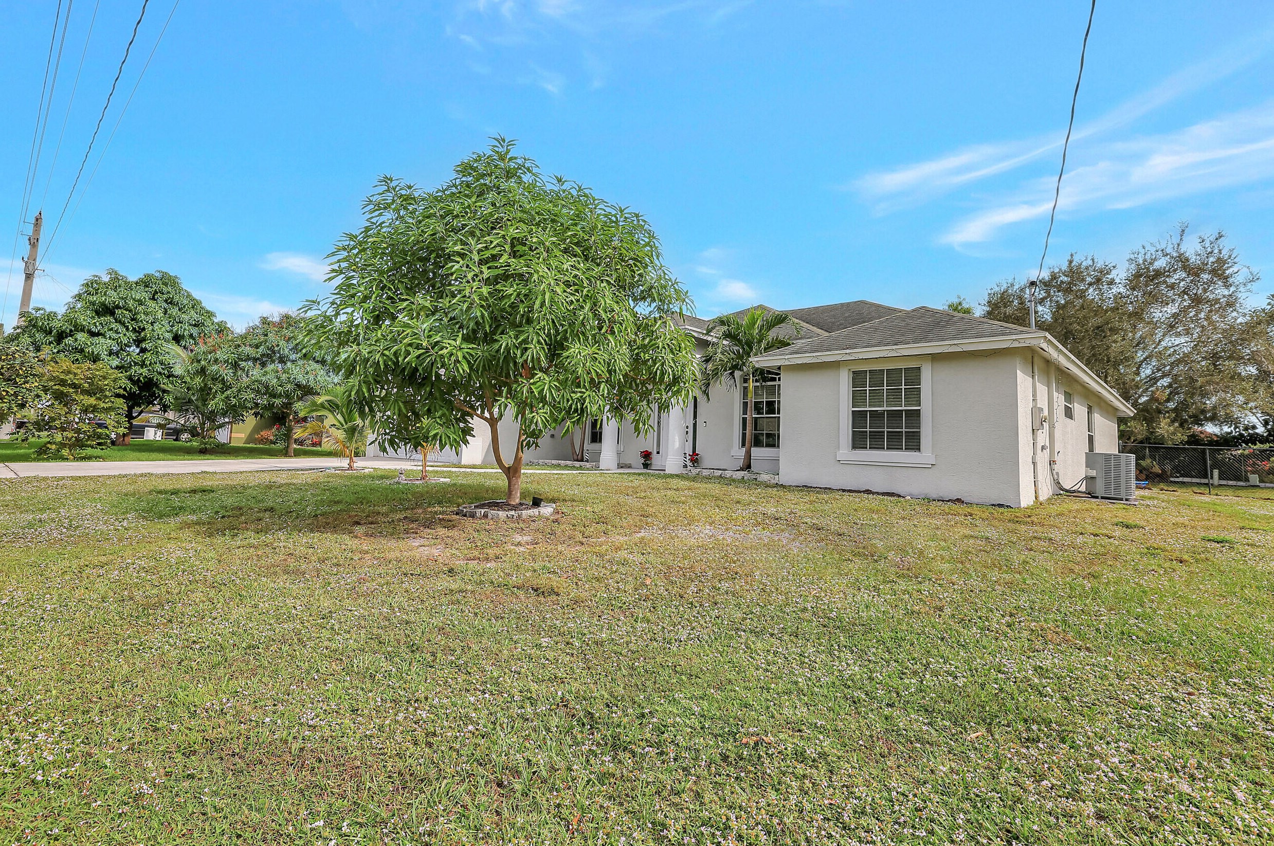 442 Sw Tulip Blvd, Fort Pierce, FL 34953