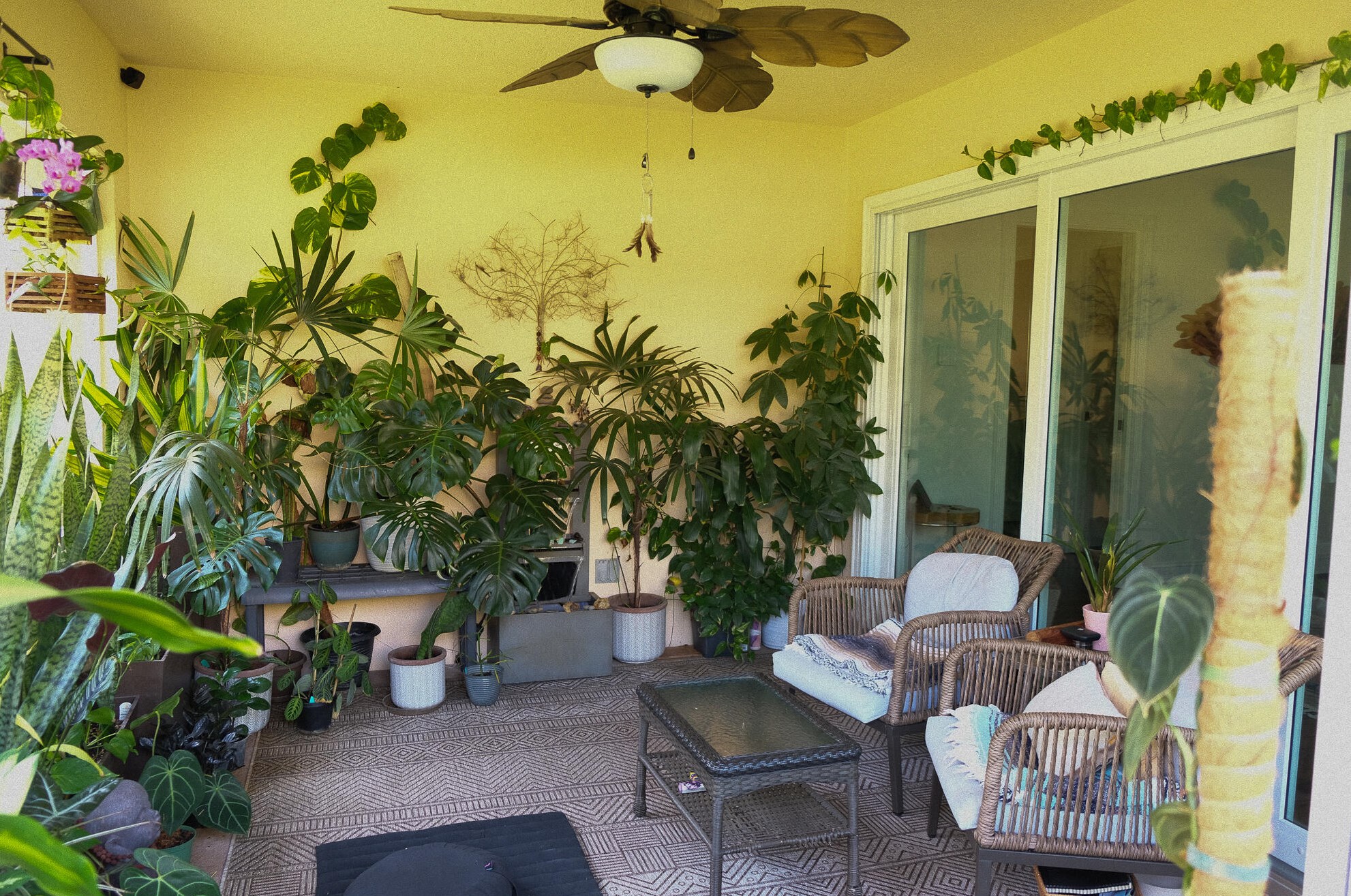 8623 Retreat Dr, Hobe Sound FL  33455-8958 exterior