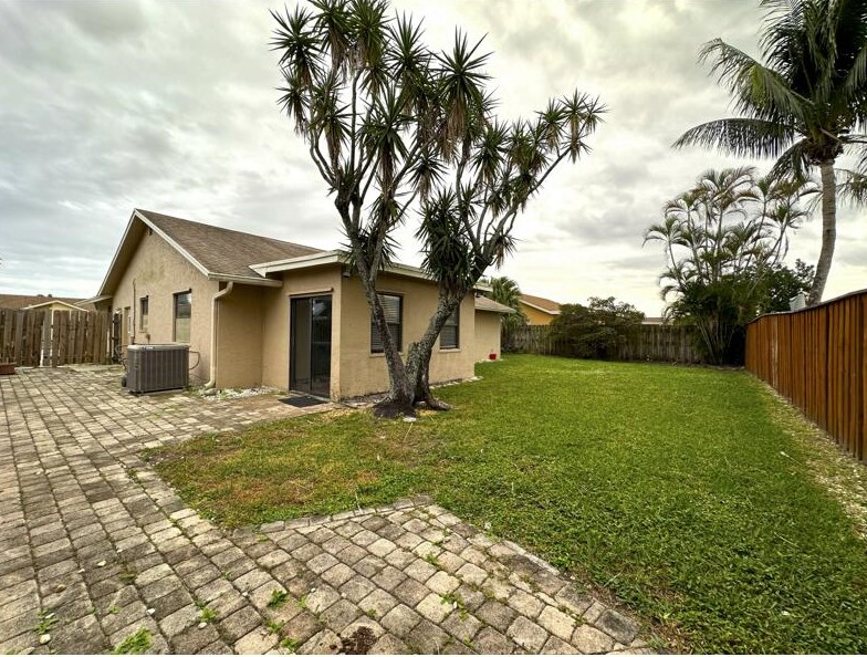 23089 Sw 55th Ave, Boca Raton, FL 33433