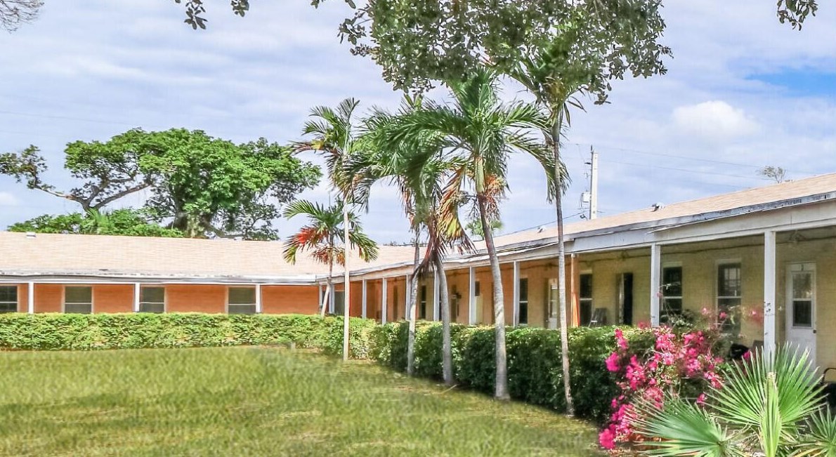 3000 Nw 5th Ave #1, Boca Raton, FL 33431