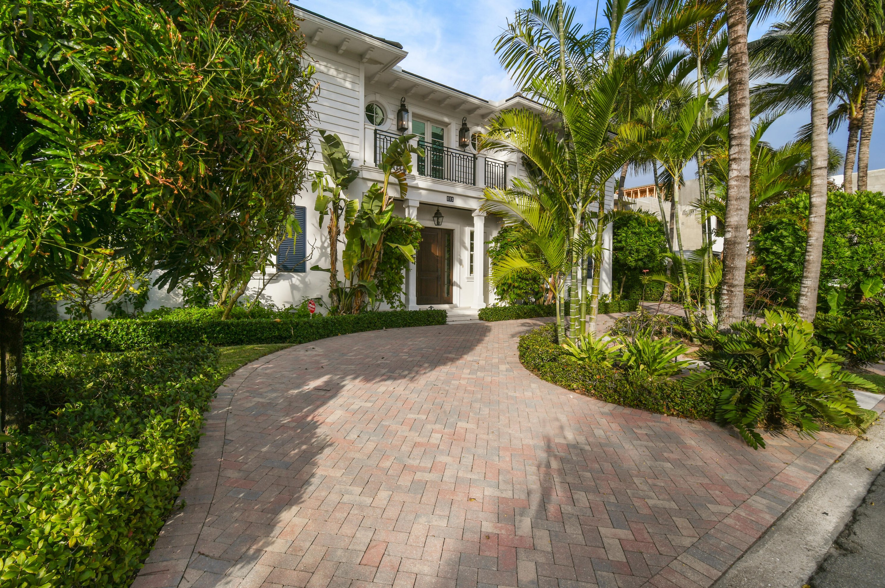 111 Russlyn Dr, West Palm Beach, FL 33405