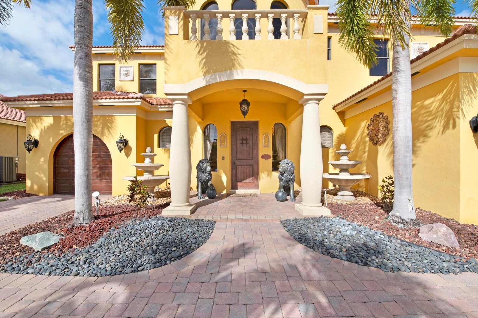8815 Club Estates Way, Lake Worth, FL 33467-5246