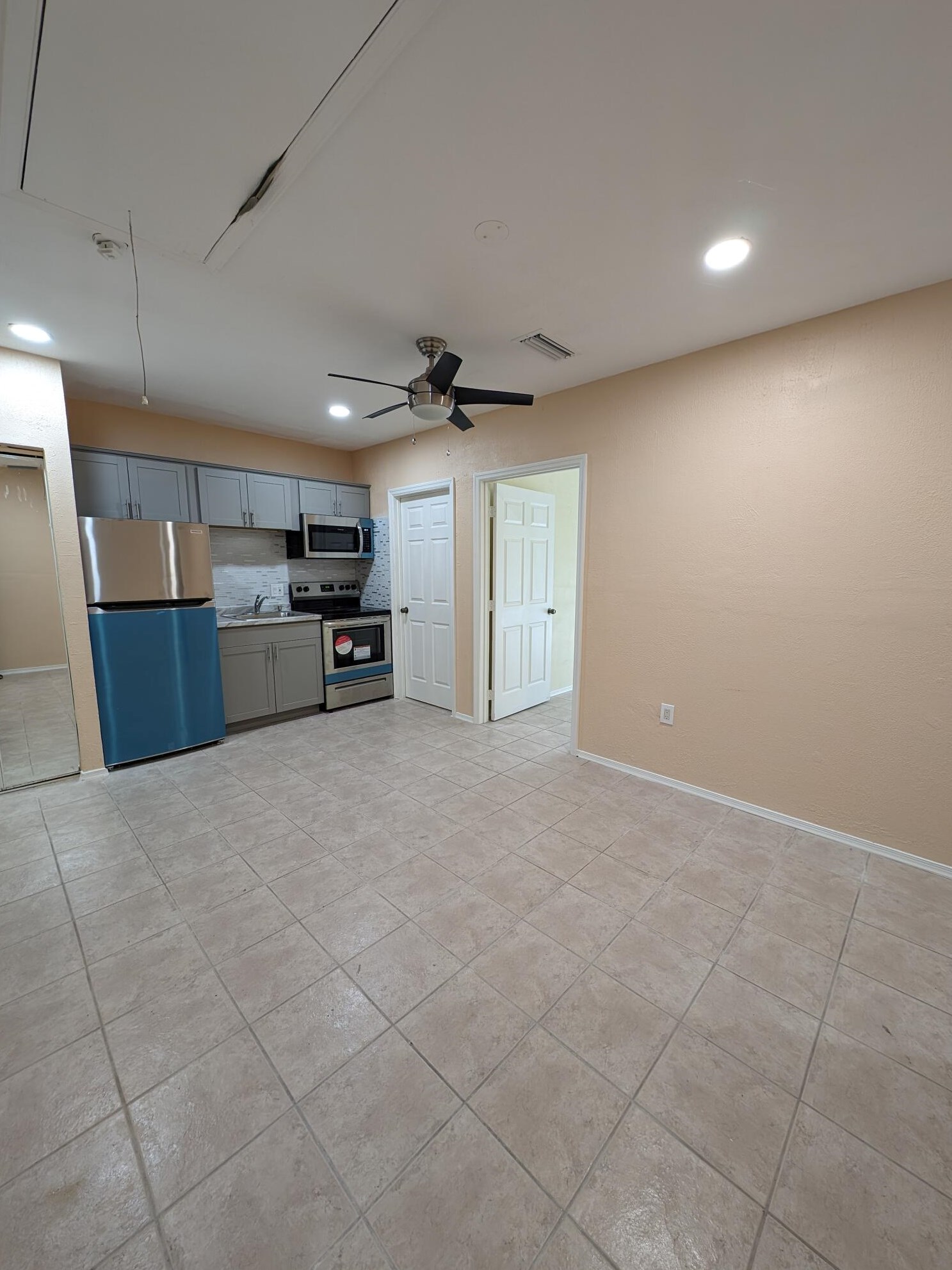 14931 69th Dr N, West Palm Beach, FL 33418