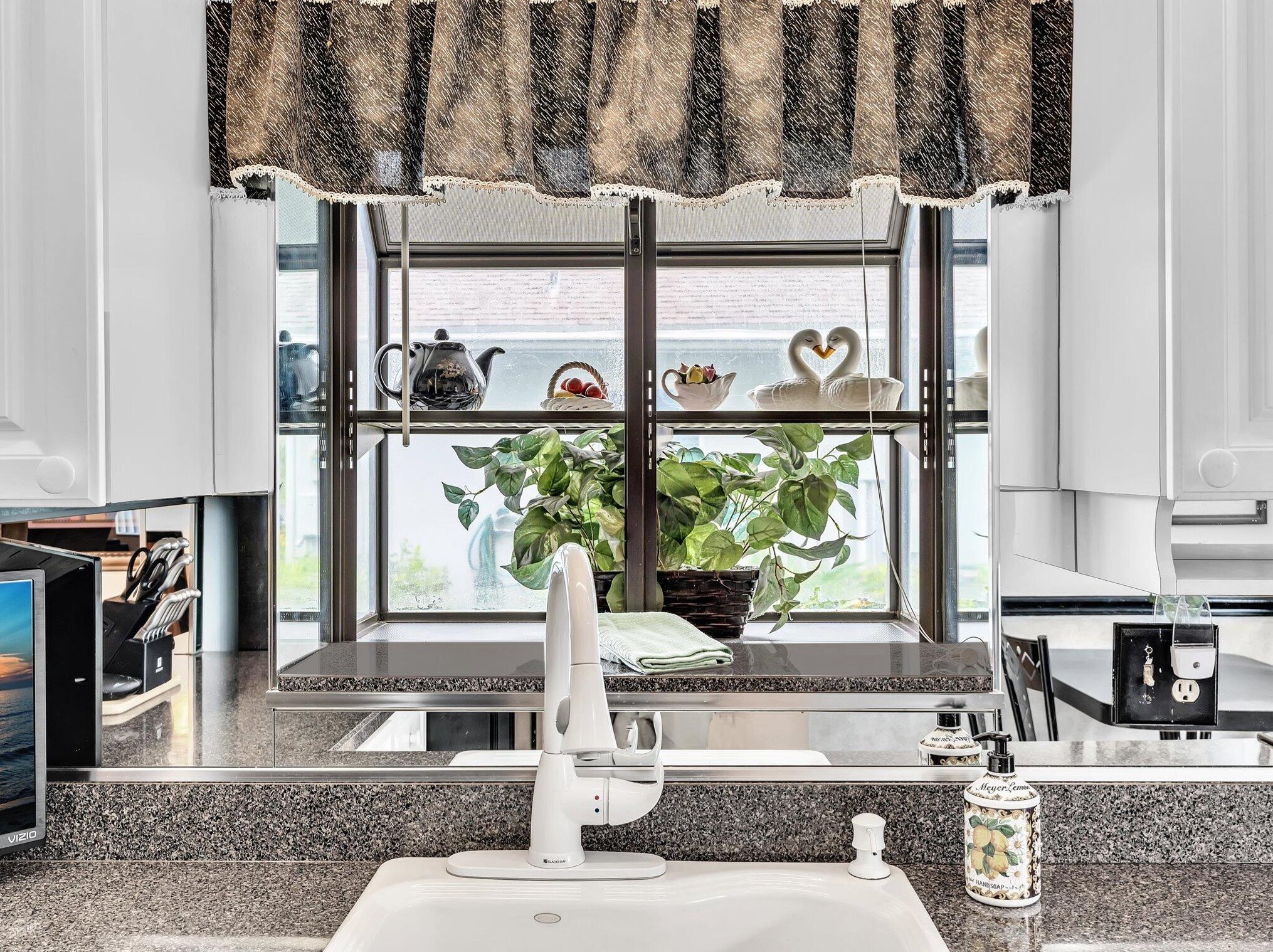 8625 Jasmine Way, Boca Raton FL 33496-5077 exterior