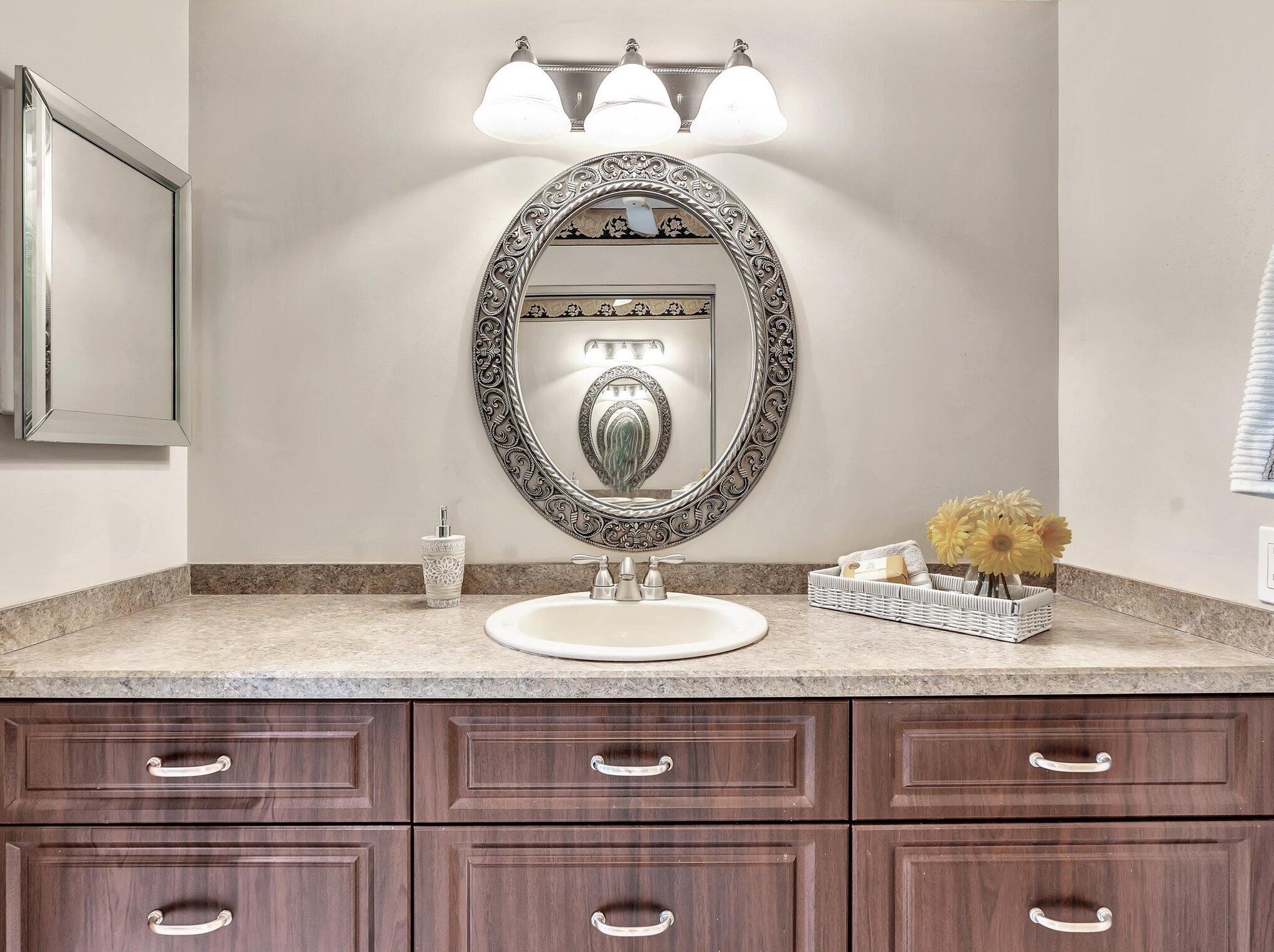 8625 Jasmine Way, Boca Raton FL 33496-5077 exterior