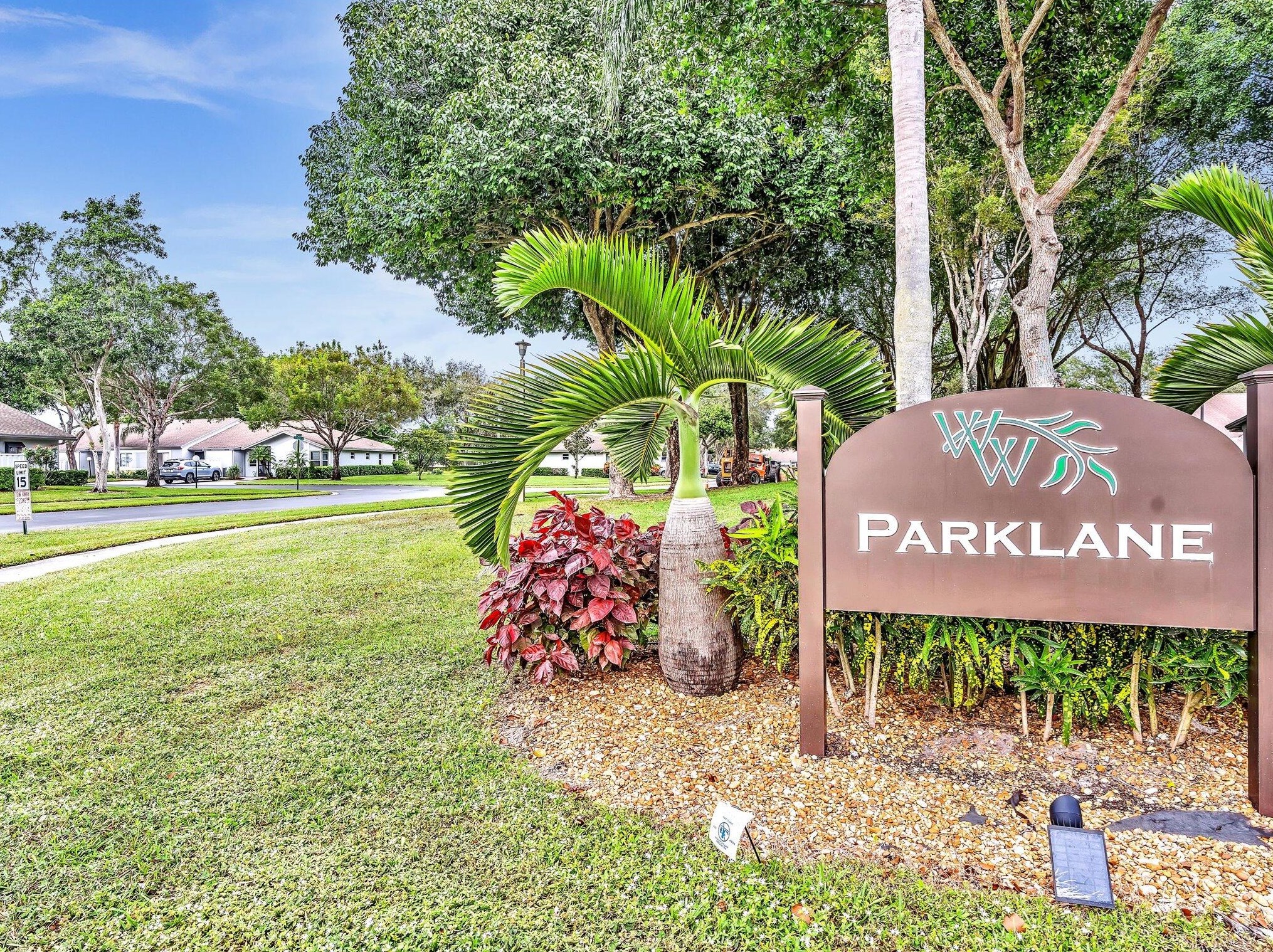 8625 Jasmine Way, Boca Raton FL 33496-5077 exterior