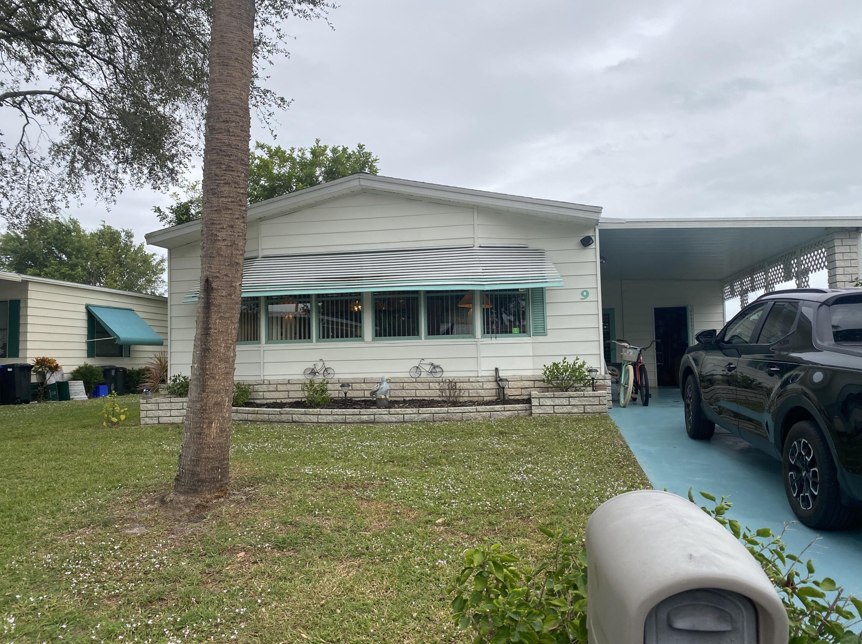 9 Ecuador Way, Fort Pierce, FL 34951