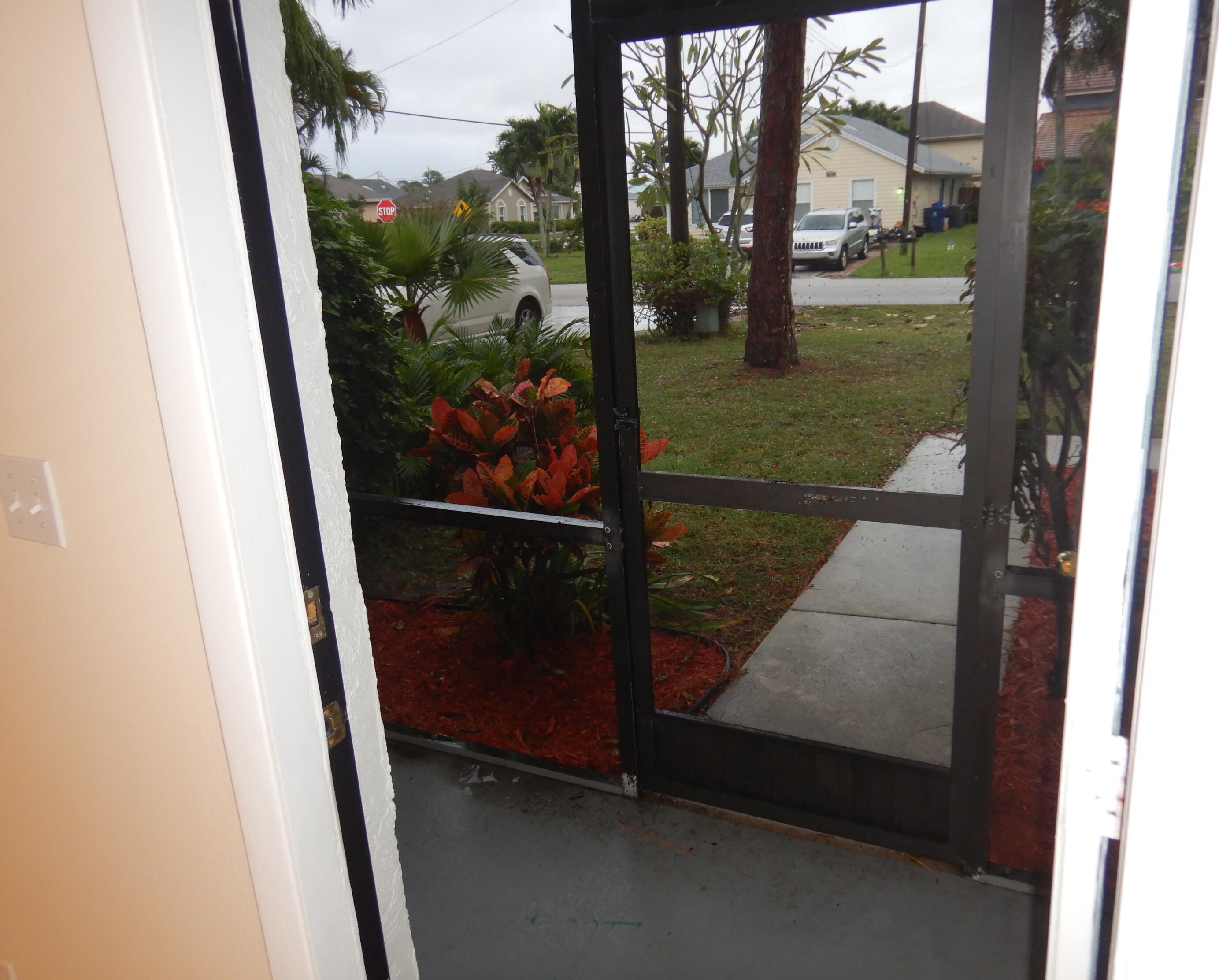 6215 Ungerer St, Jupiter, FL 33458-6648