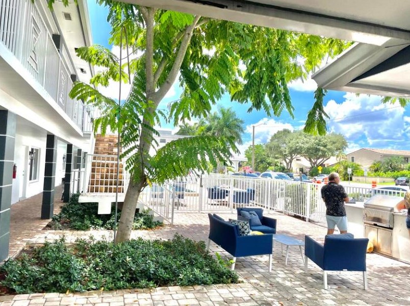 330 W Camino Real #3, Boca Raton, FL 33432