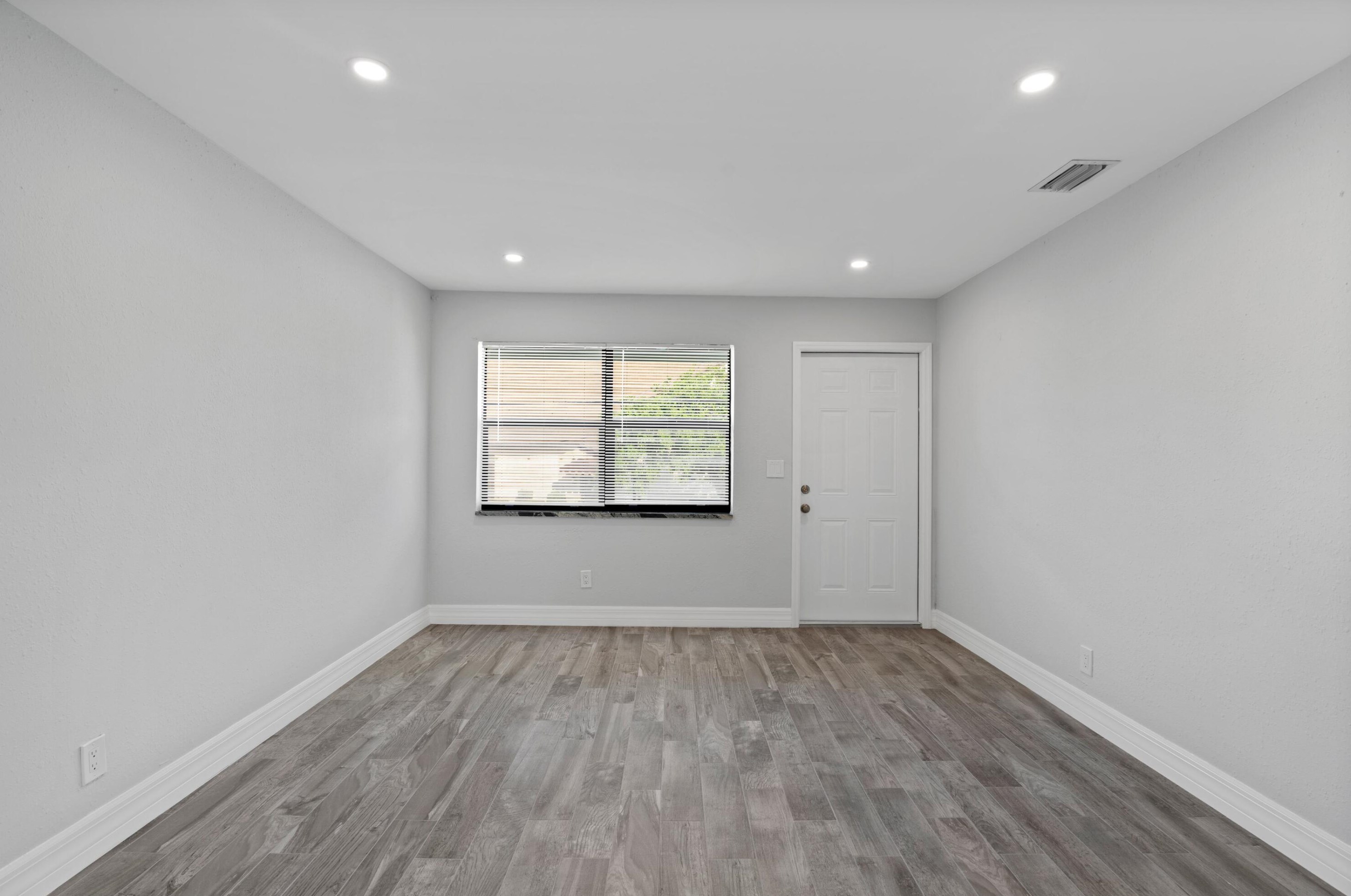1319 Douglass Ave #101, West Palm Beach, FL 33401