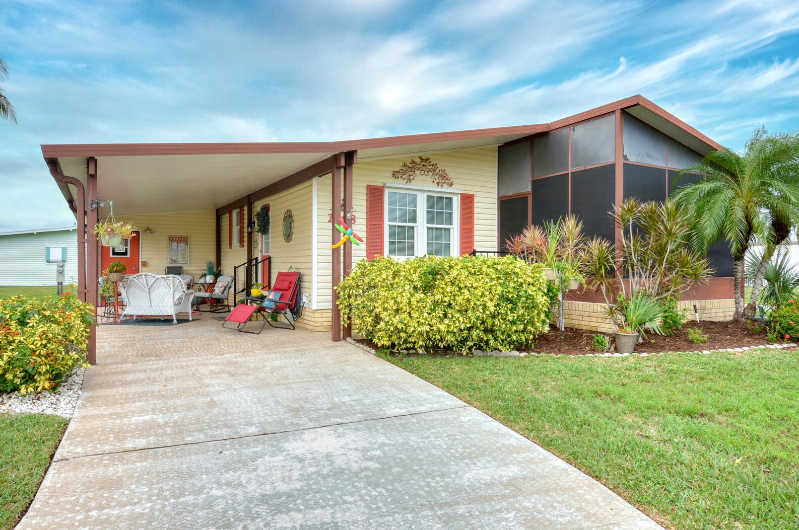 2998 Satinleaf Ct, Fort Pierce, FL 34952