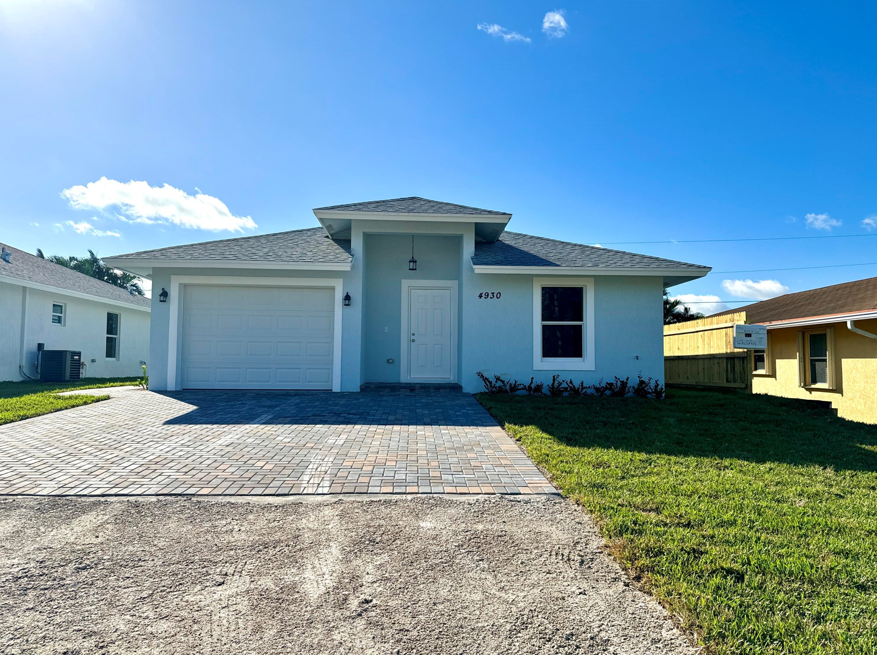 4930 Biscayne Dr, Lake Worth, FL 33463-3404