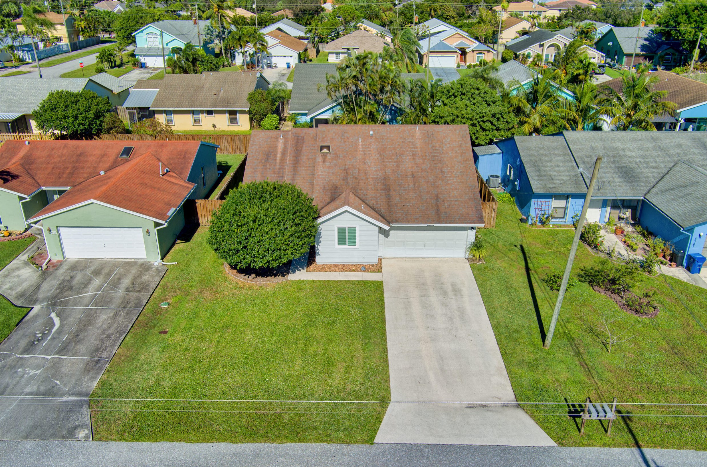 6335 Foster St, Jupiter FL  33458-6623 exterior