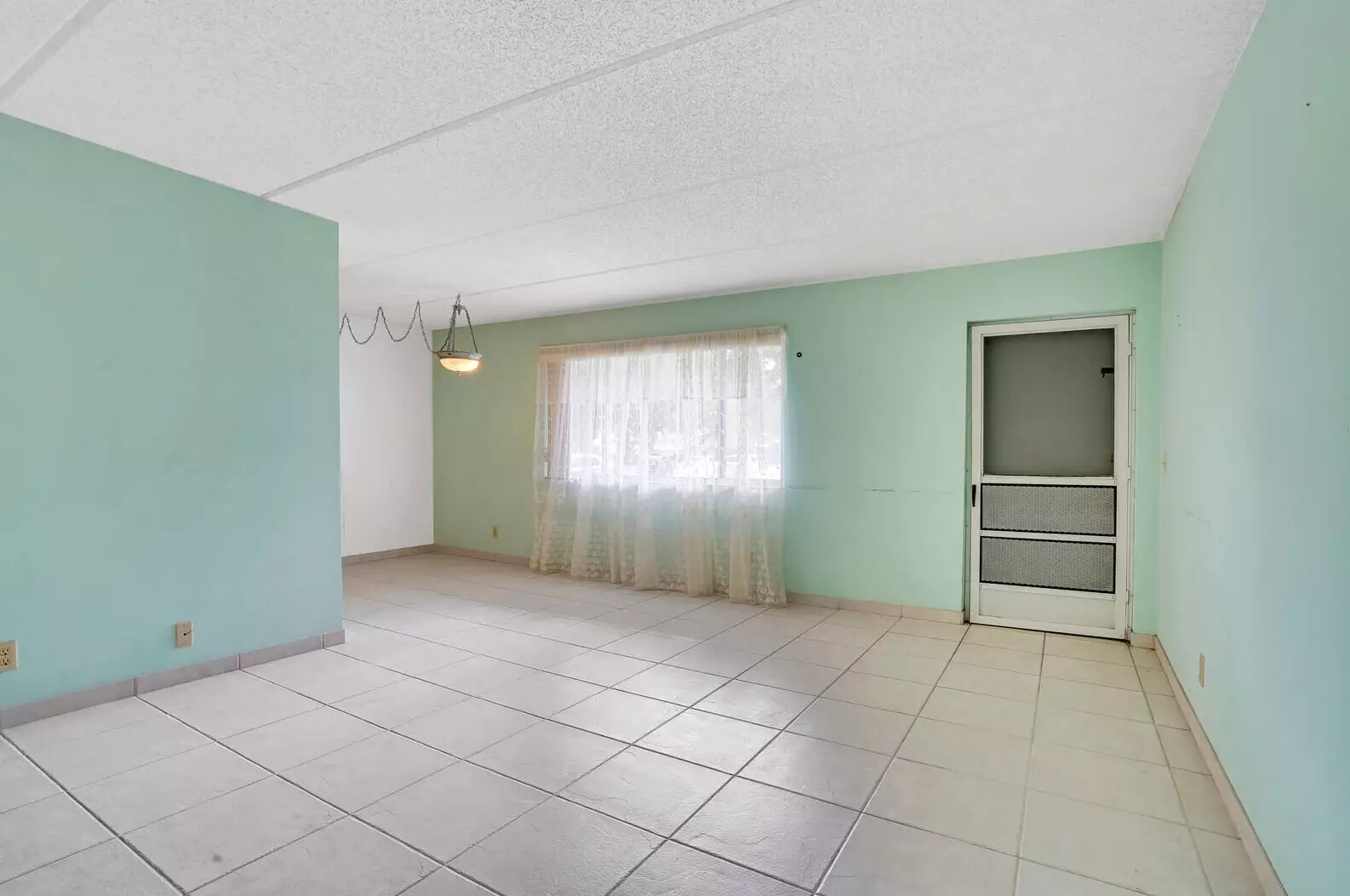 3000 Springdale Blvd #102, Lake Worth, FL 33461