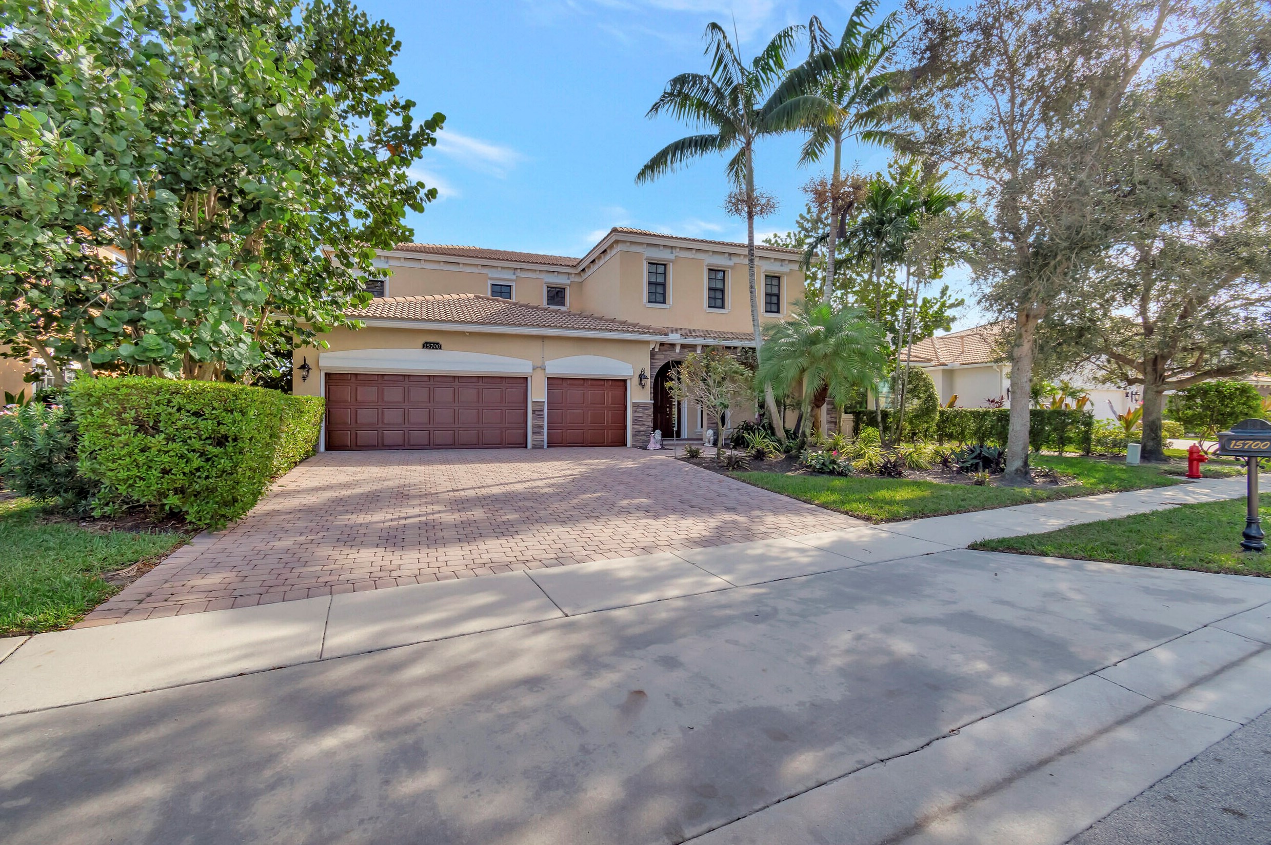 15700 Glencrest Ave, Delray Beach, FL 33446
