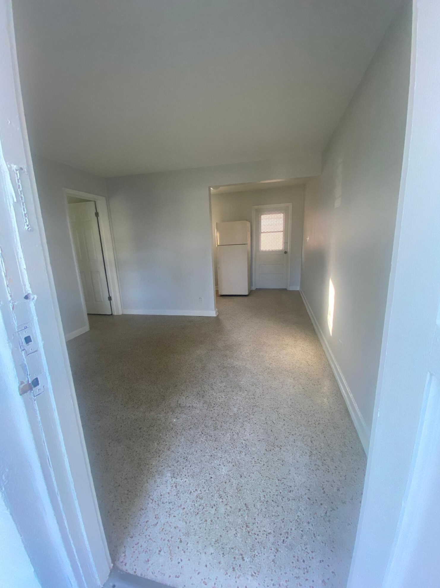 711 Gotham Ct #a, West Palm Beach, FL 33405