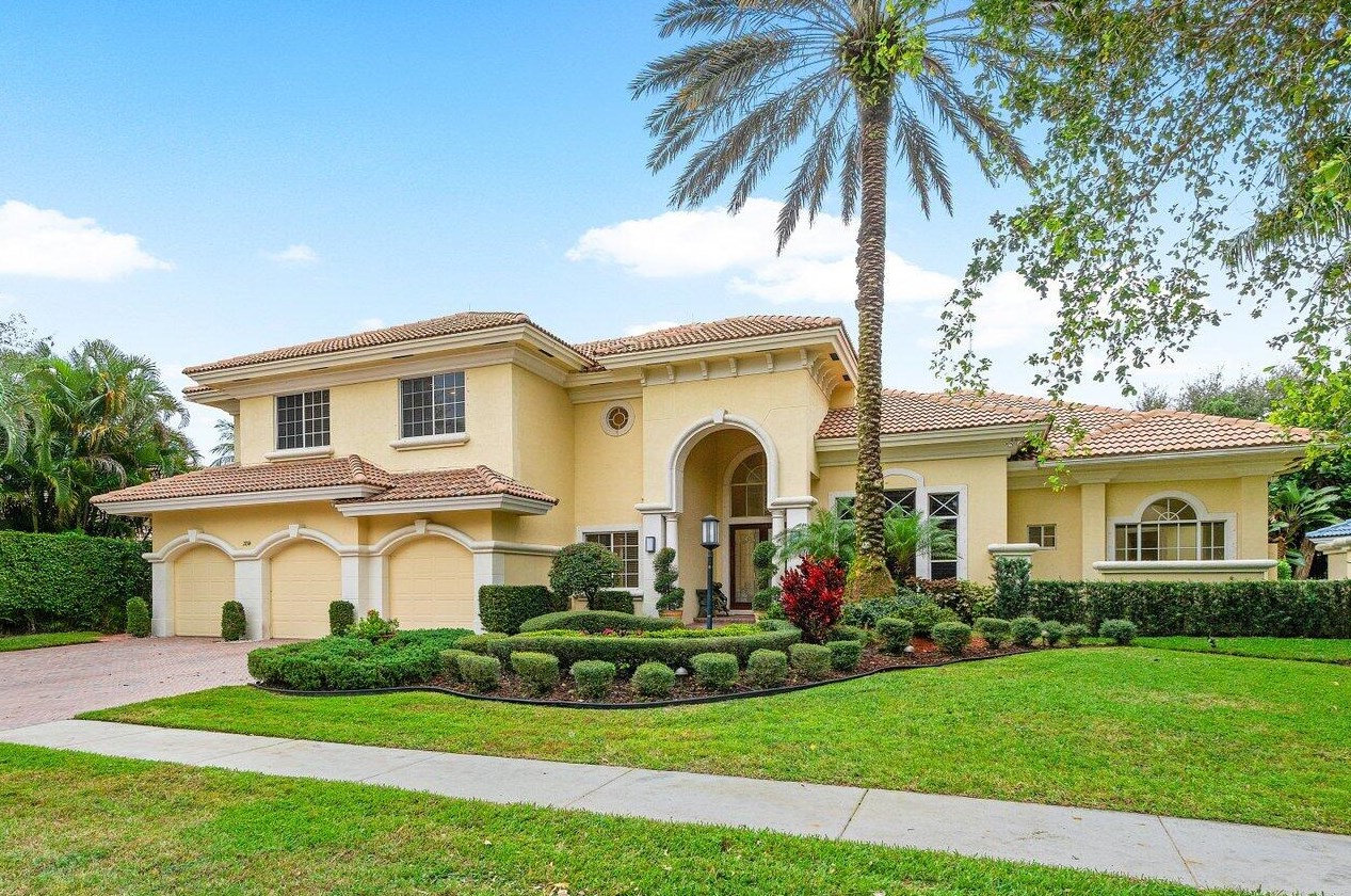 21314 Bellechasse Ct, Boca Raton, FL 33433-7403
