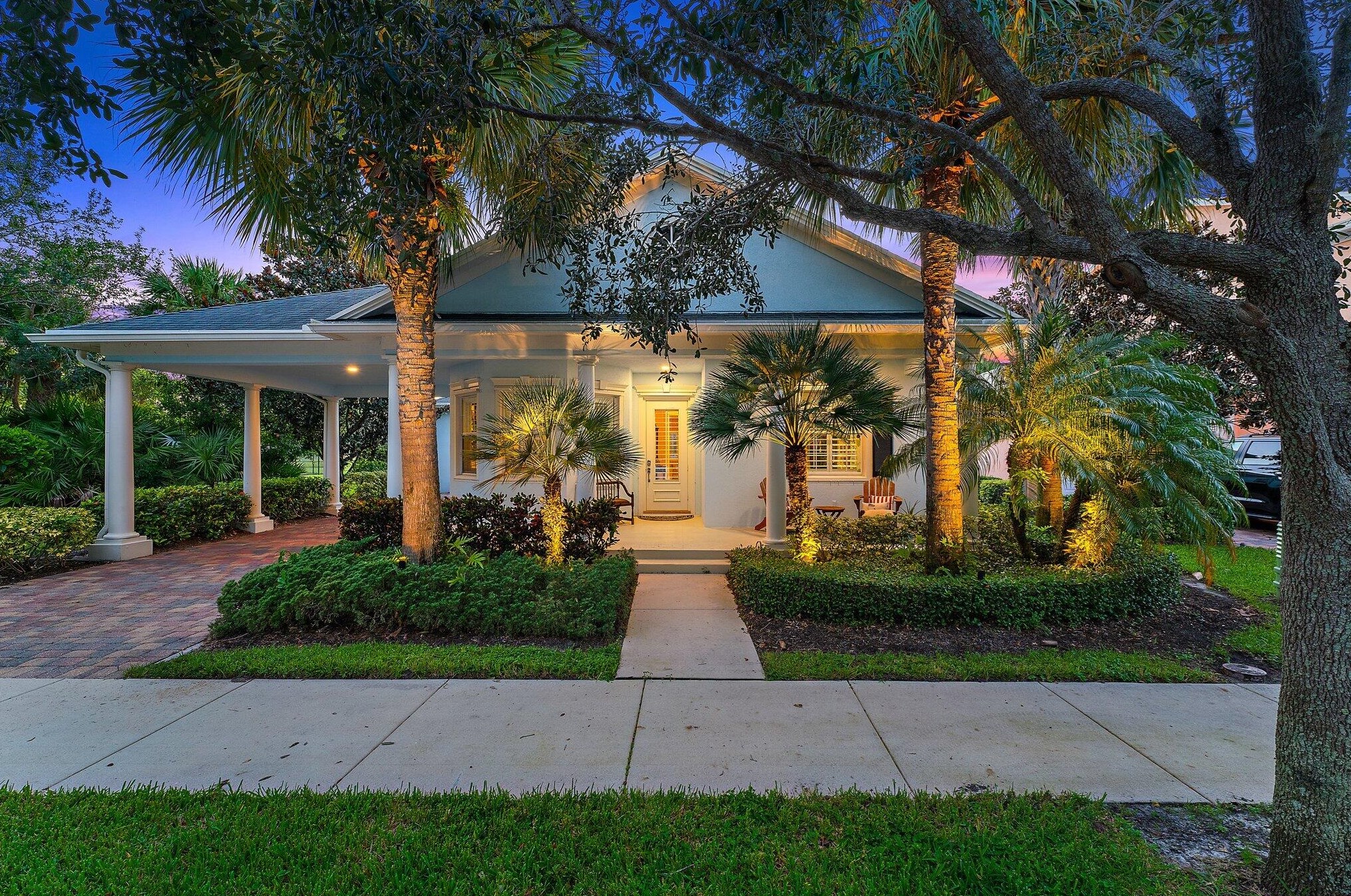 334 Caravelle Dr, Jupiter, FL 33458