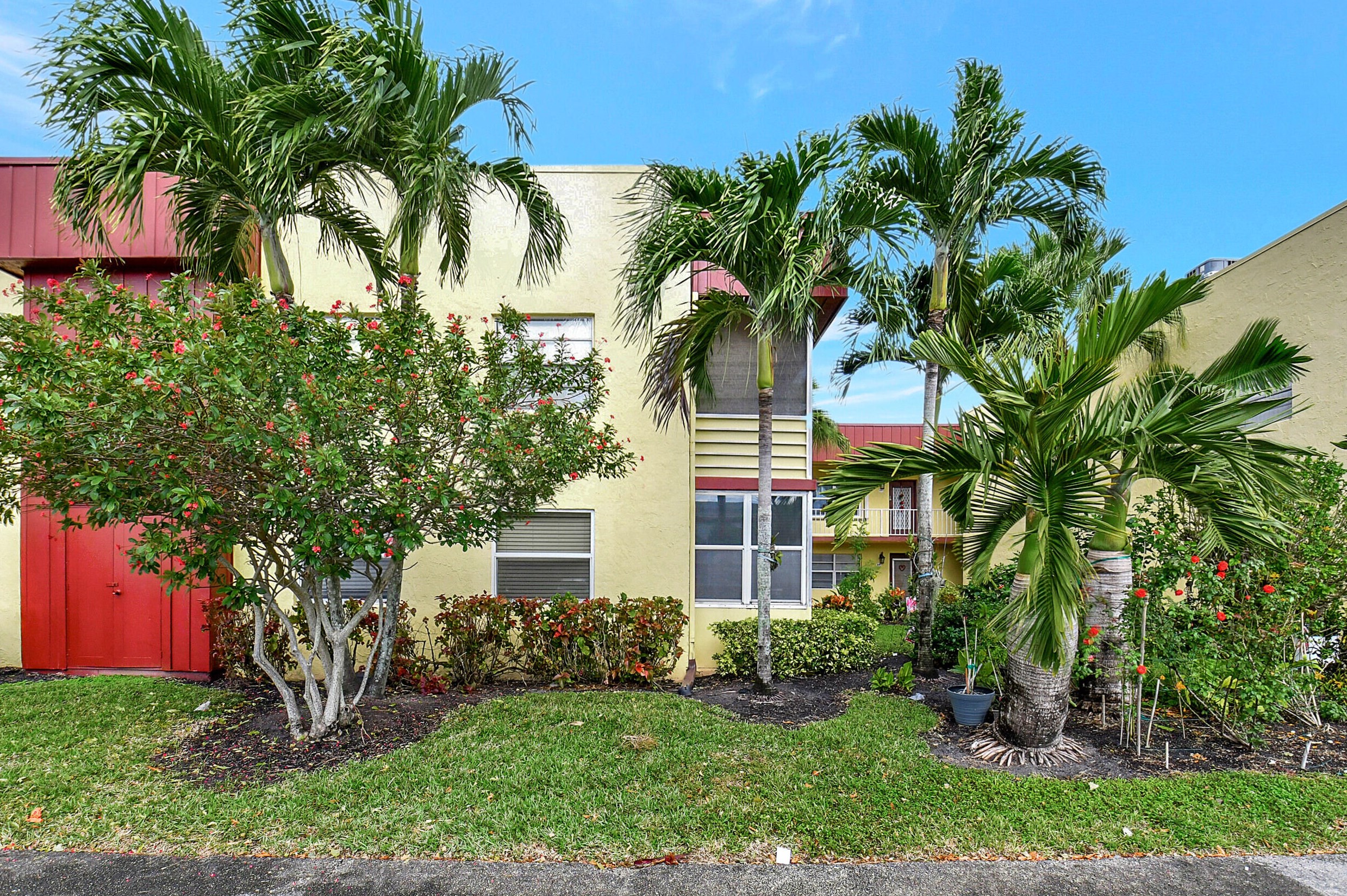 605 Flanders M, Delray Beach, FL 33484