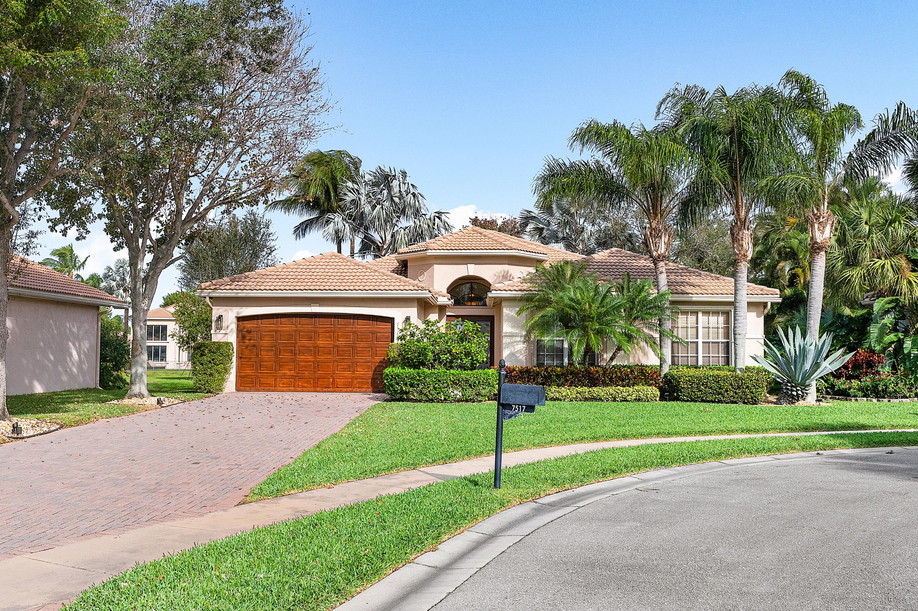 7517 Carmela Way, Delray Beach, FL 33446
