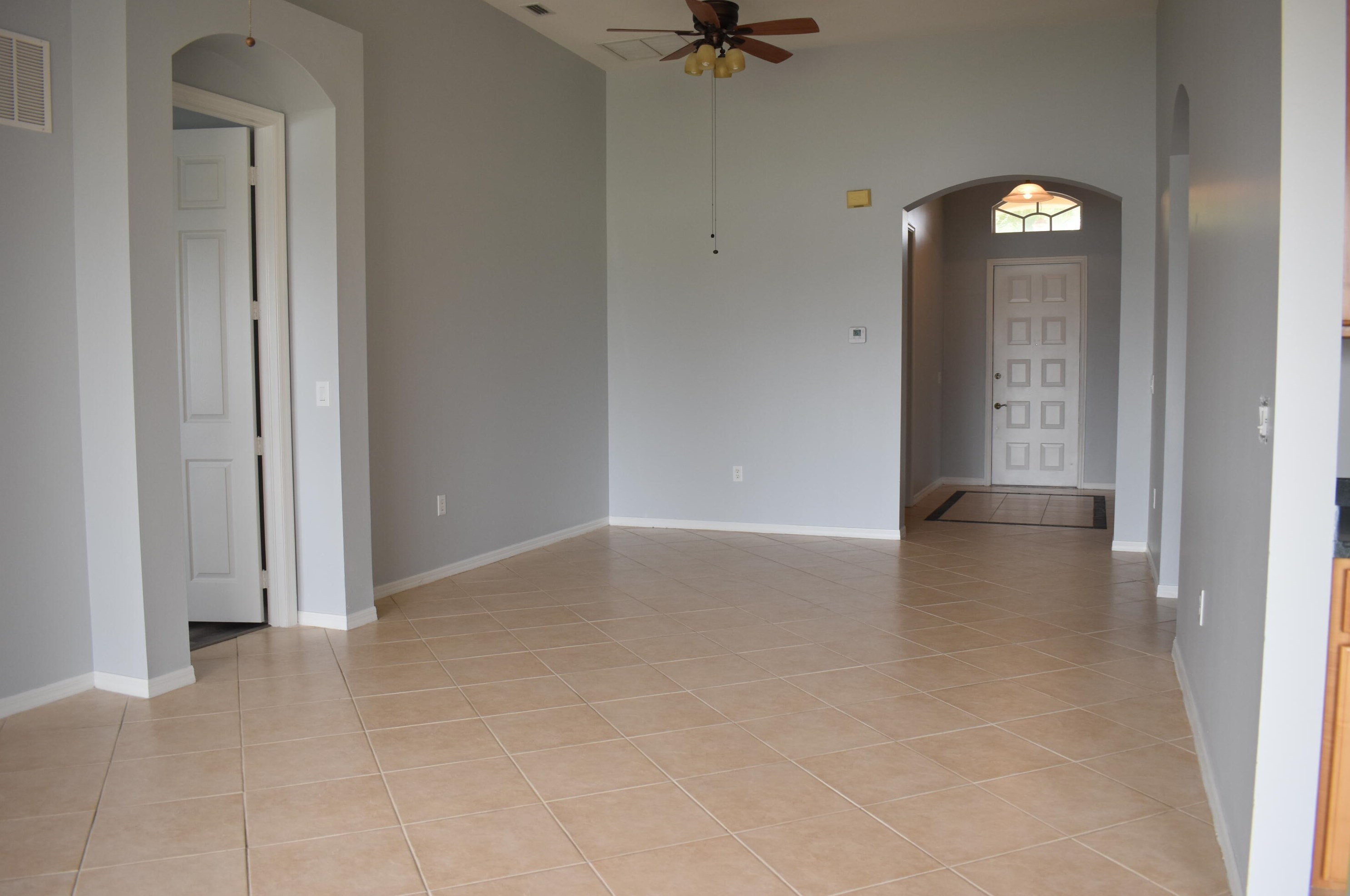 379 Sw Lake Forest Way, Fort Pierce, FL 34986
